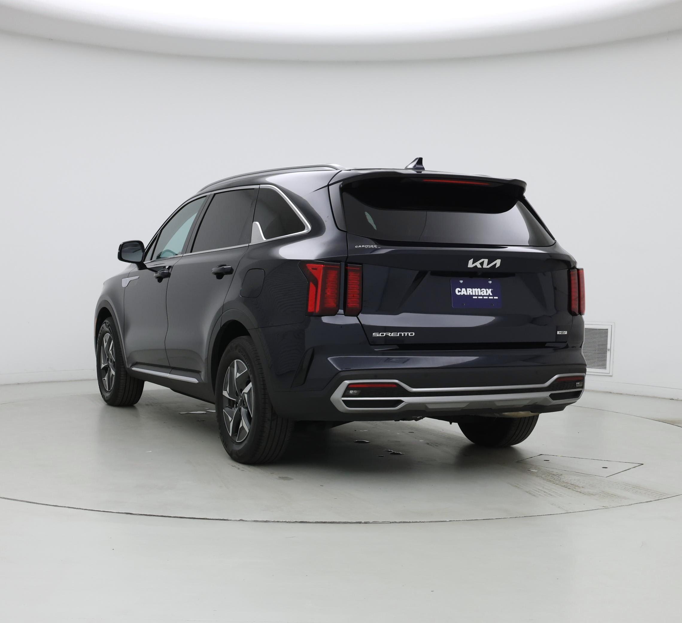 Thumbnail: 2023 Kia Sorento - 2