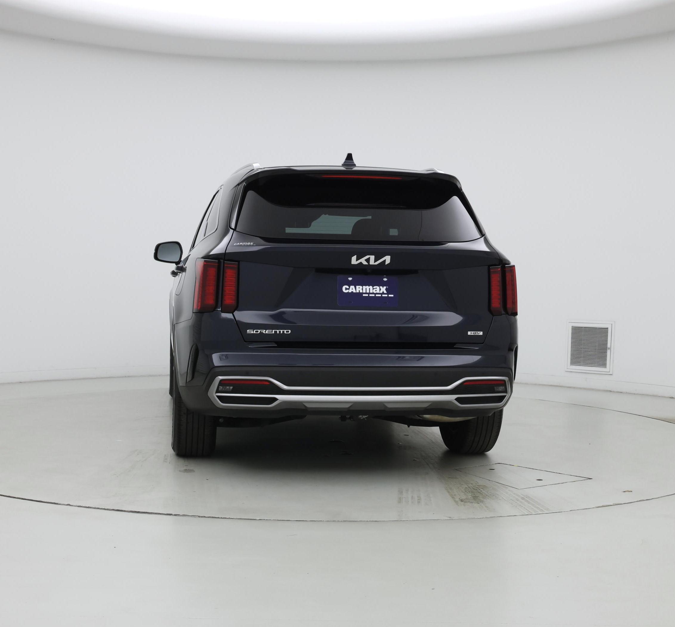 Thumbnail: 2023 Kia Sorento - 6