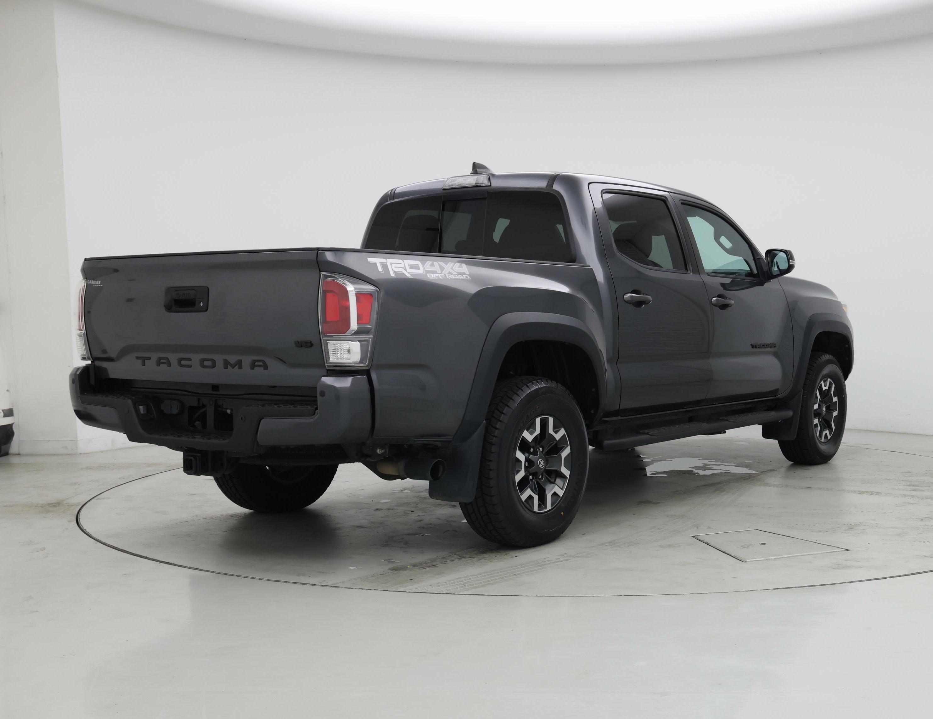 Thumbnail: 2022 Toyota Tacoma - 8