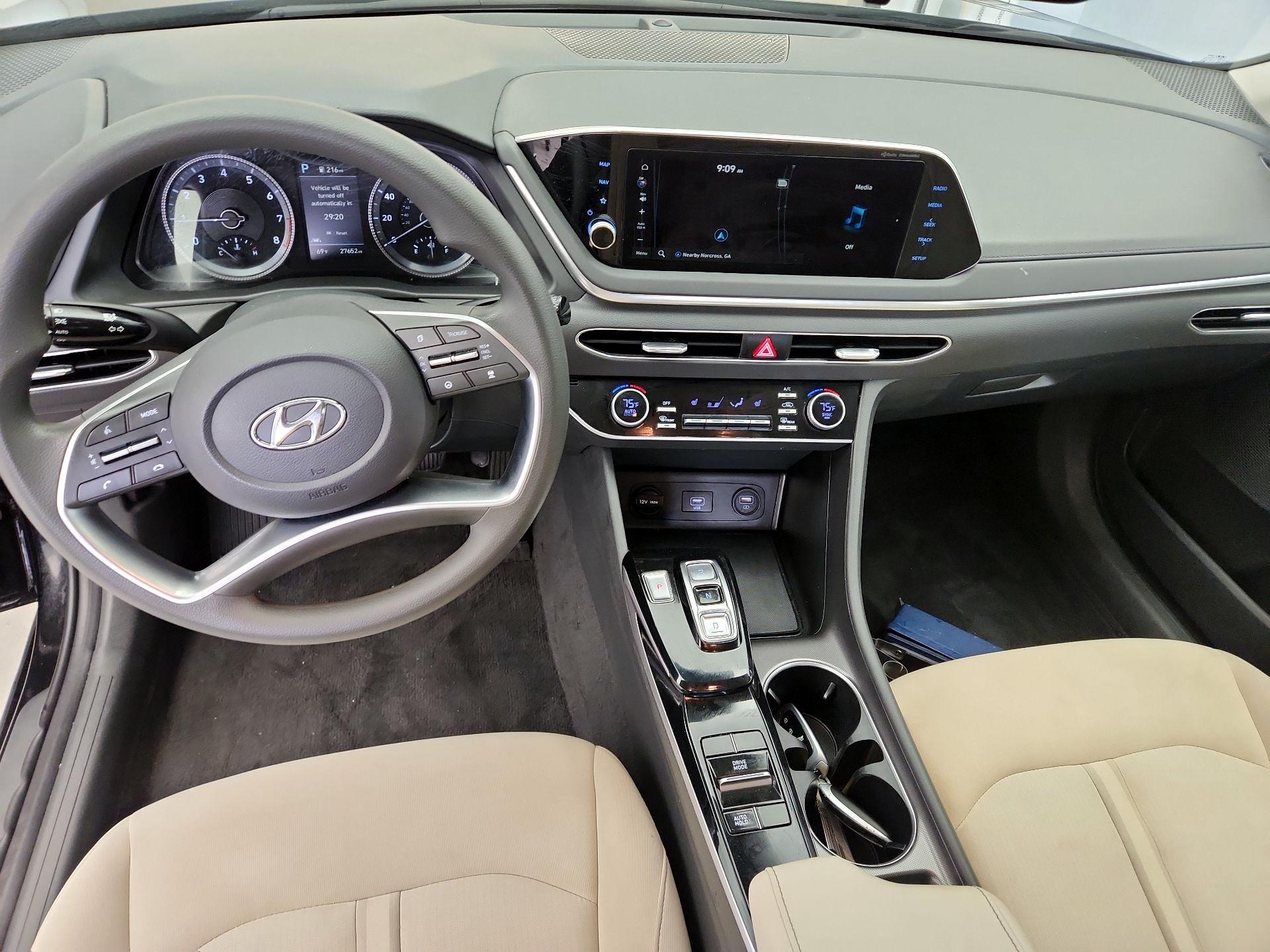 Thumbnail: 2023 Hyundai Sonata - 9