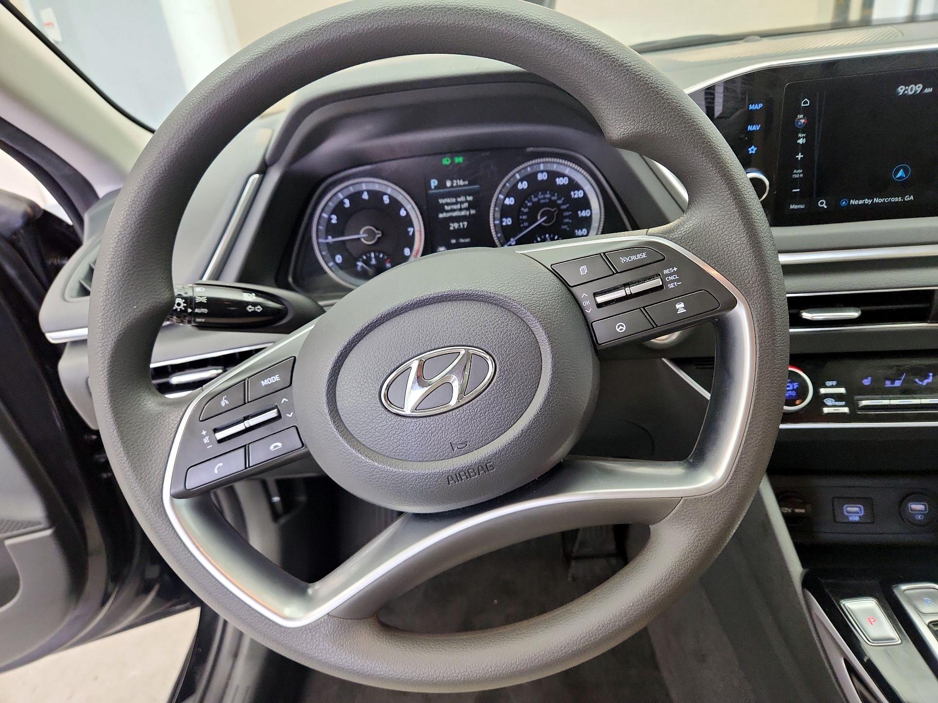 Thumbnail: 2023 Hyundai Sonata - 10