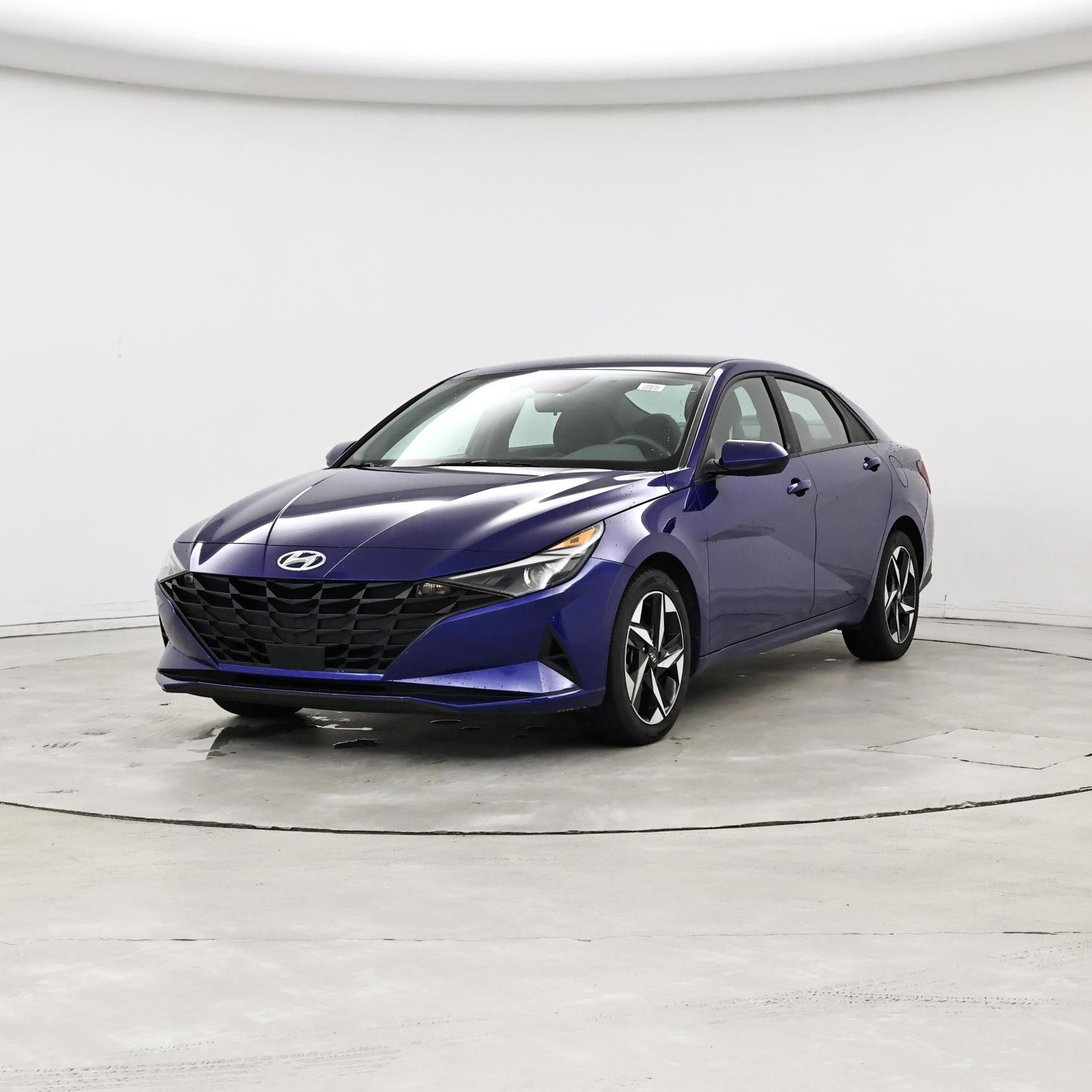 Thumbnail: 2023 Hyundai Elantra - 4