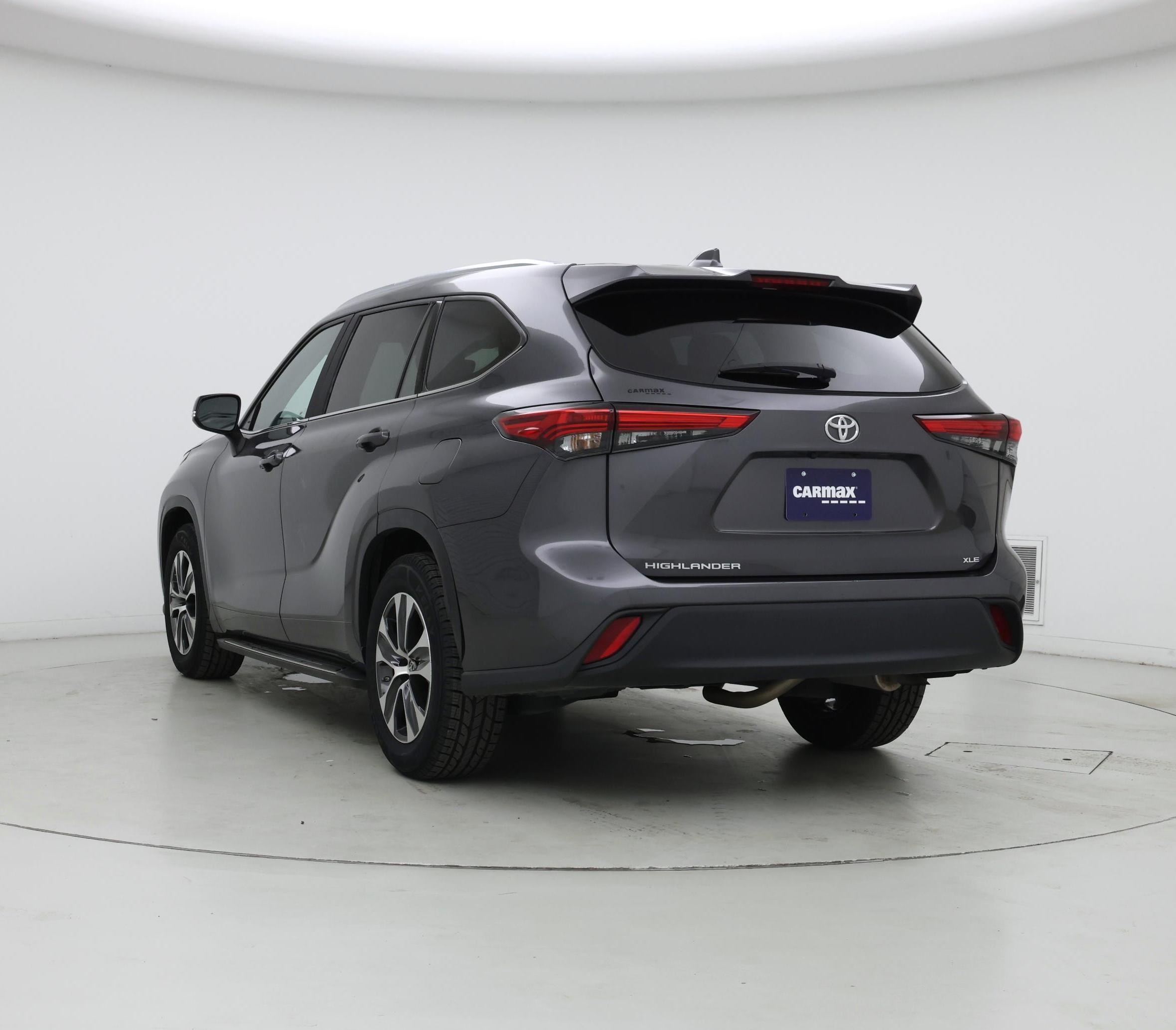 Thumbnail: 2021 Toyota Highlander - 2