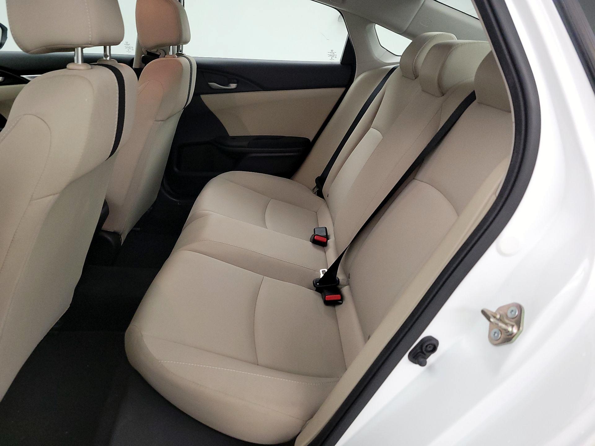Thumbnail: 2016 Honda Civic - 17
