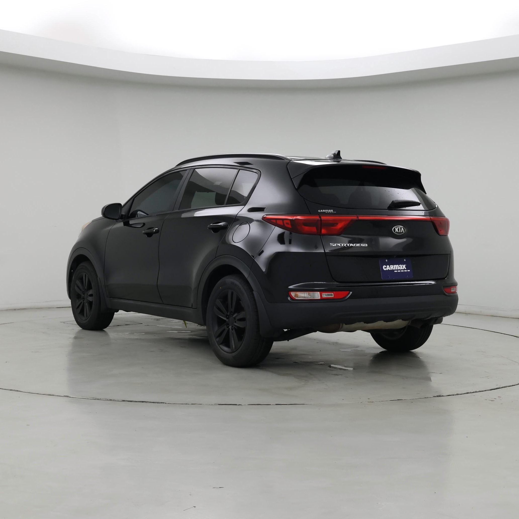 Thumbnail: 2017 Kia Sportage - 2