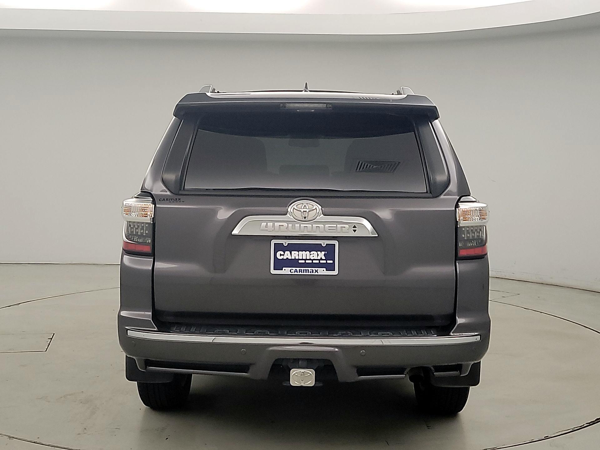 Thumbnail: 2016 Toyota 4Runner - 6