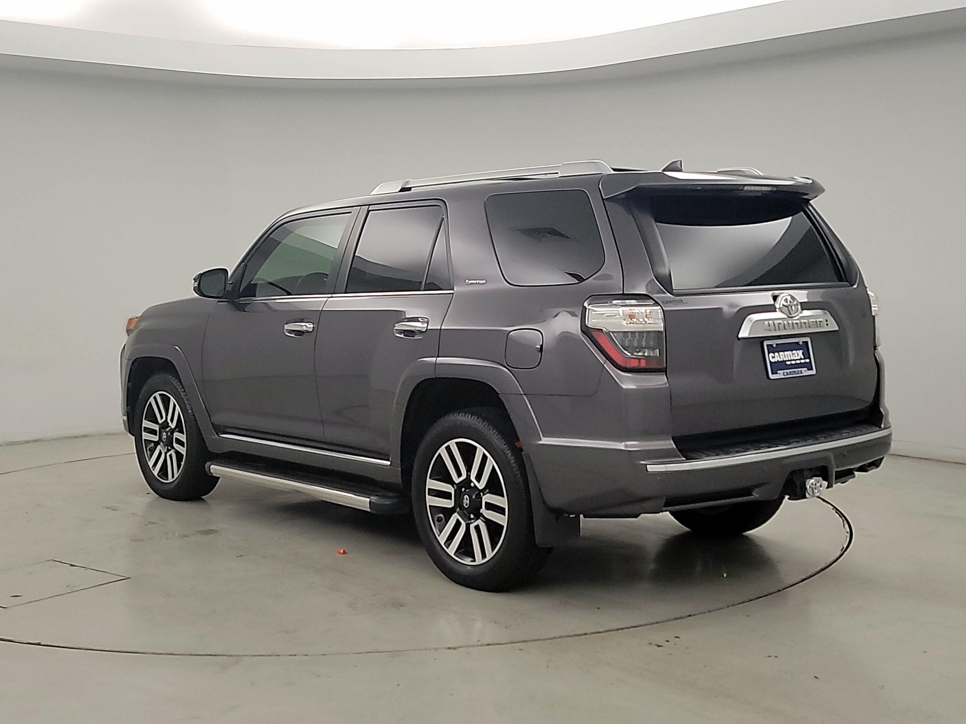 Thumbnail: 2016 Toyota 4Runner - 7