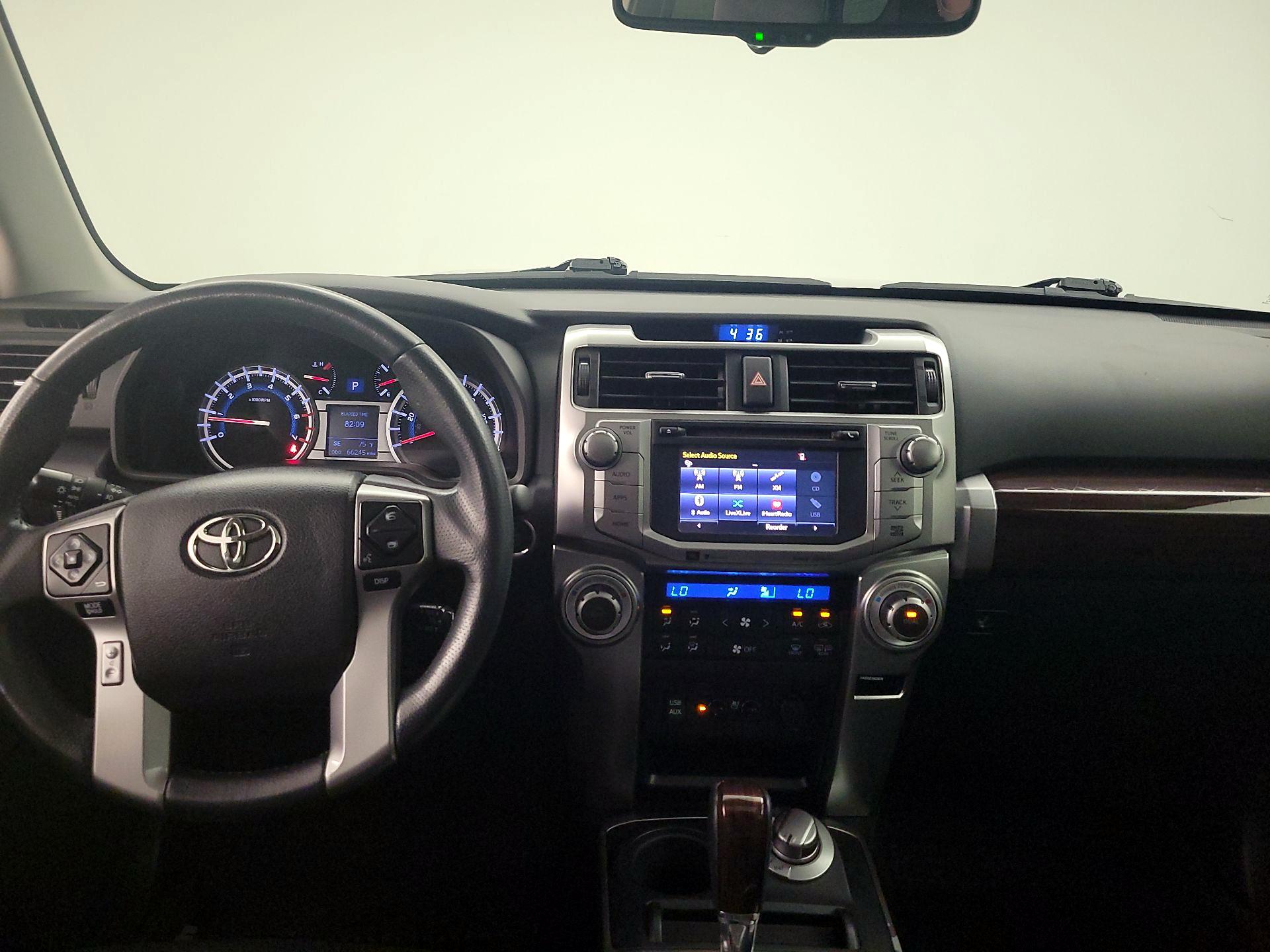 Thumbnail: 2016 Toyota 4Runner - 8