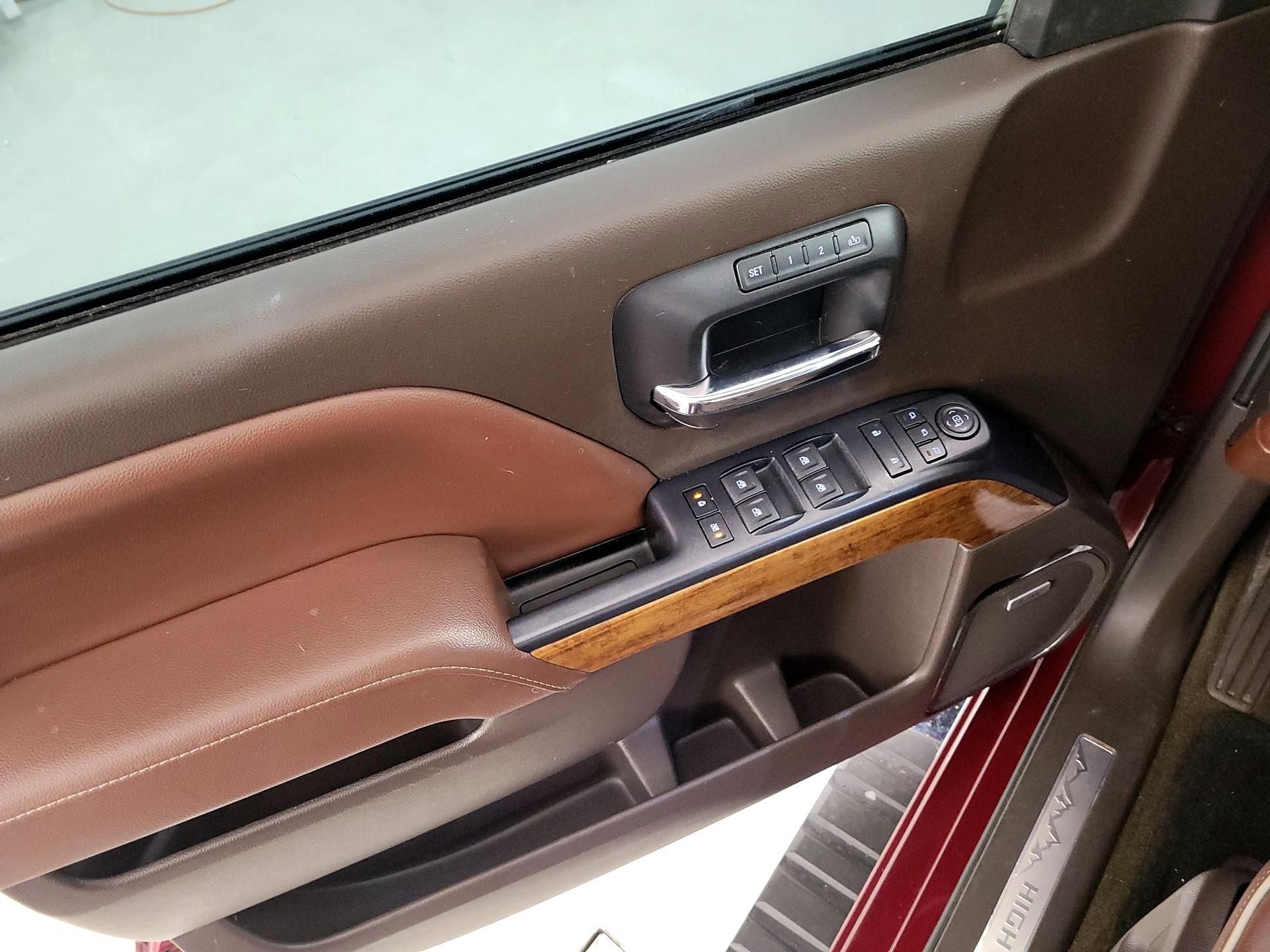 Thumbnail: 2015 Chevrolet Silverado 1500 - 10