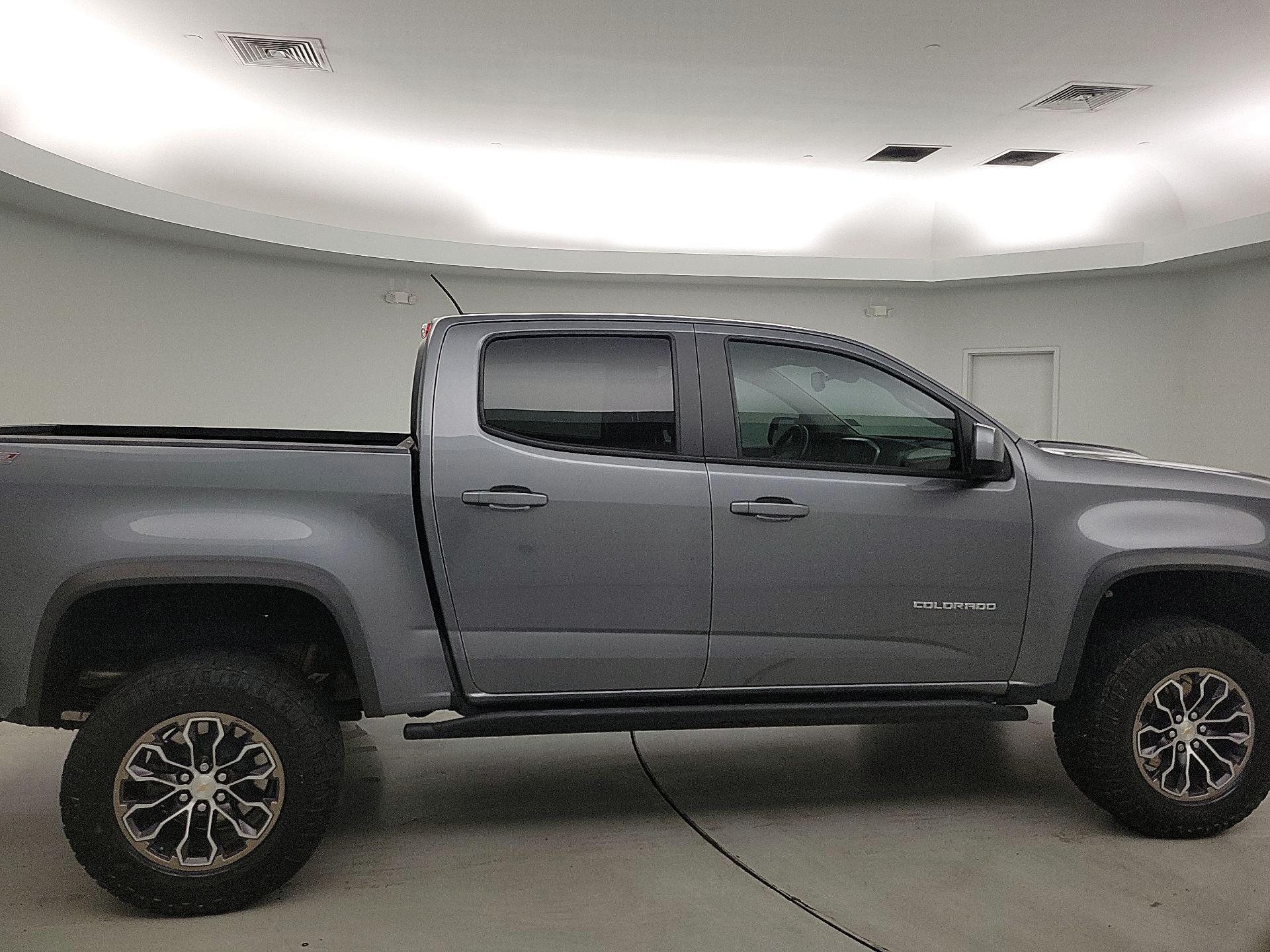 Thumbnail: 2021 Chevrolet Colorado - 4