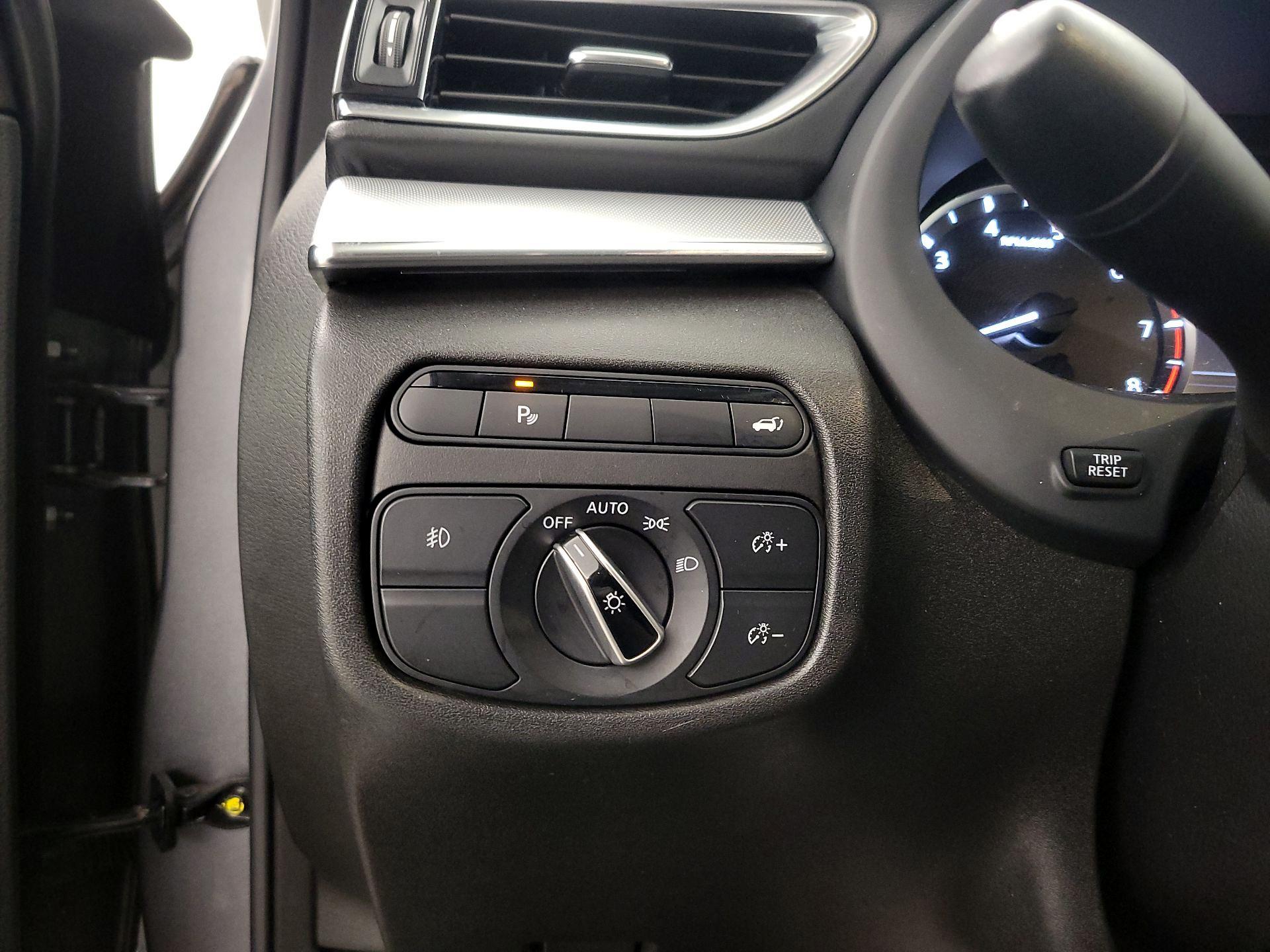 Thumbnail: 2019 INFINITI QX50 - 11