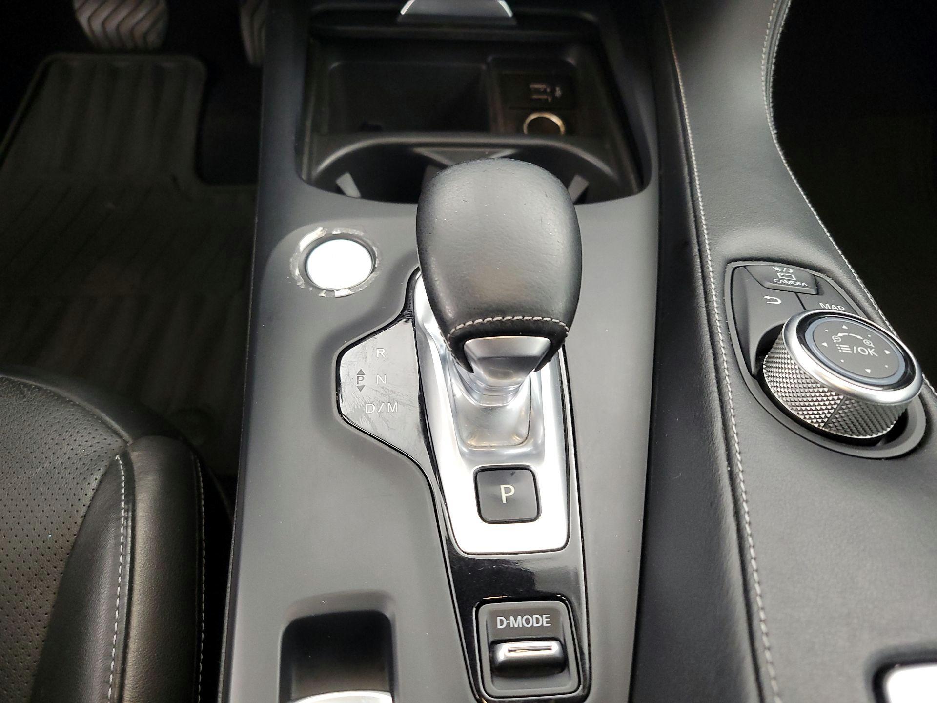 Thumbnail: 2019 INFINITI QX50 - 16
