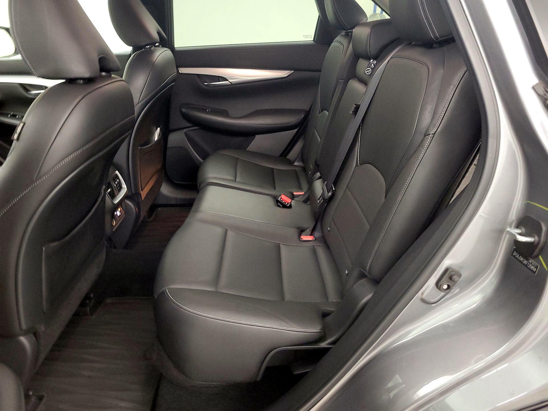 Thumbnail: 2019 INFINITI QX50 - 19