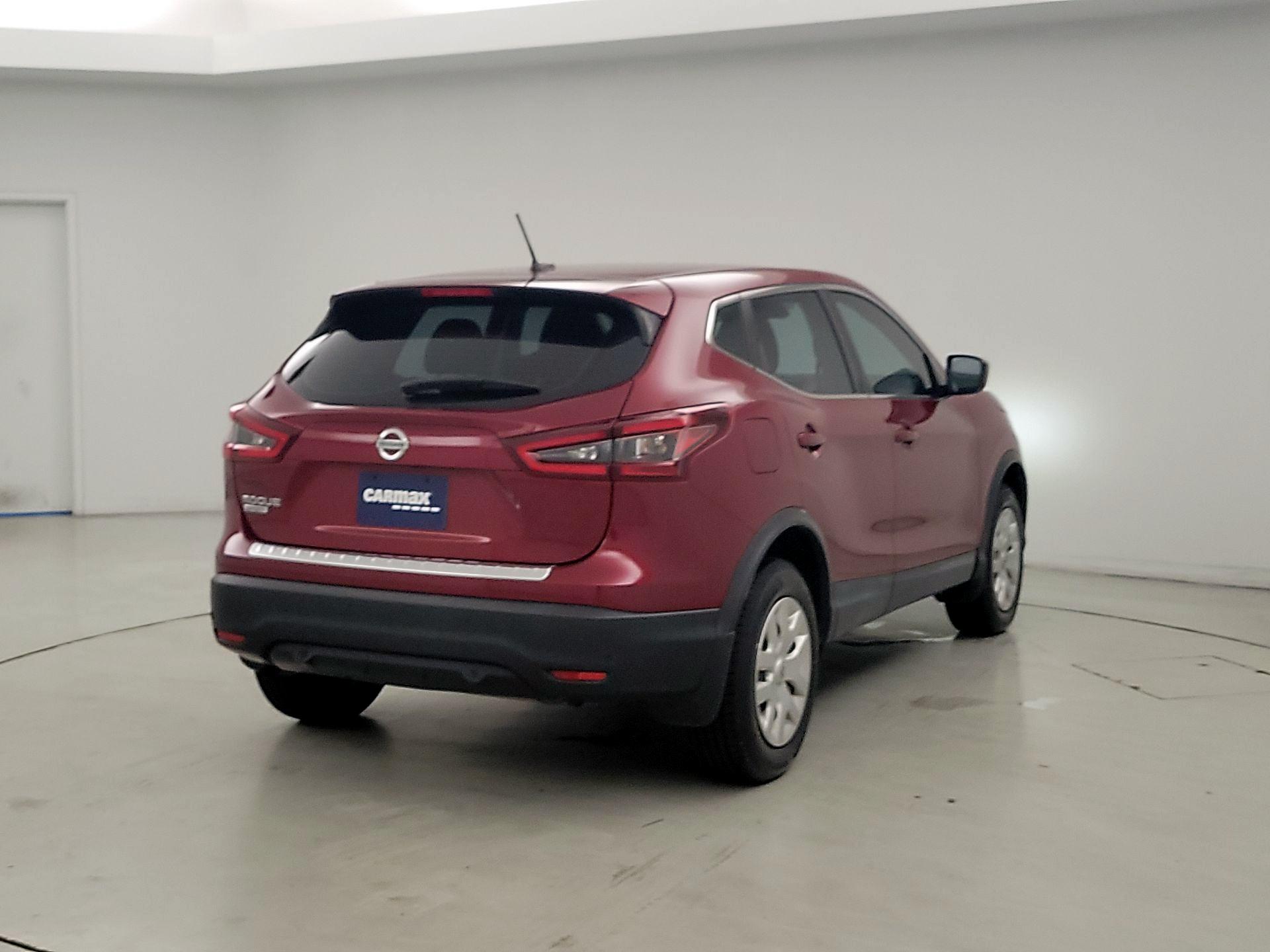Thumbnail: 2020 Nissan Rogue Sport - 5