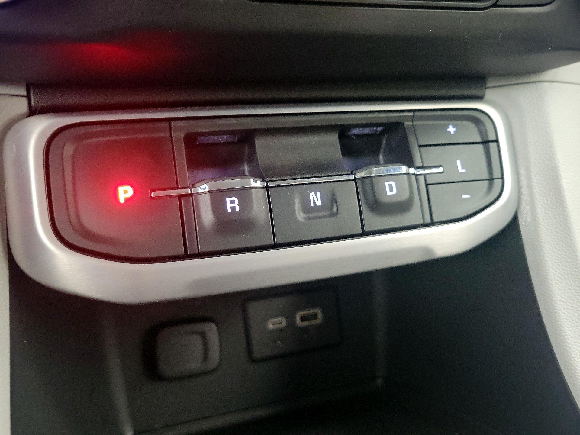 Thumbnail: 2021 GMC Acadia - 17
