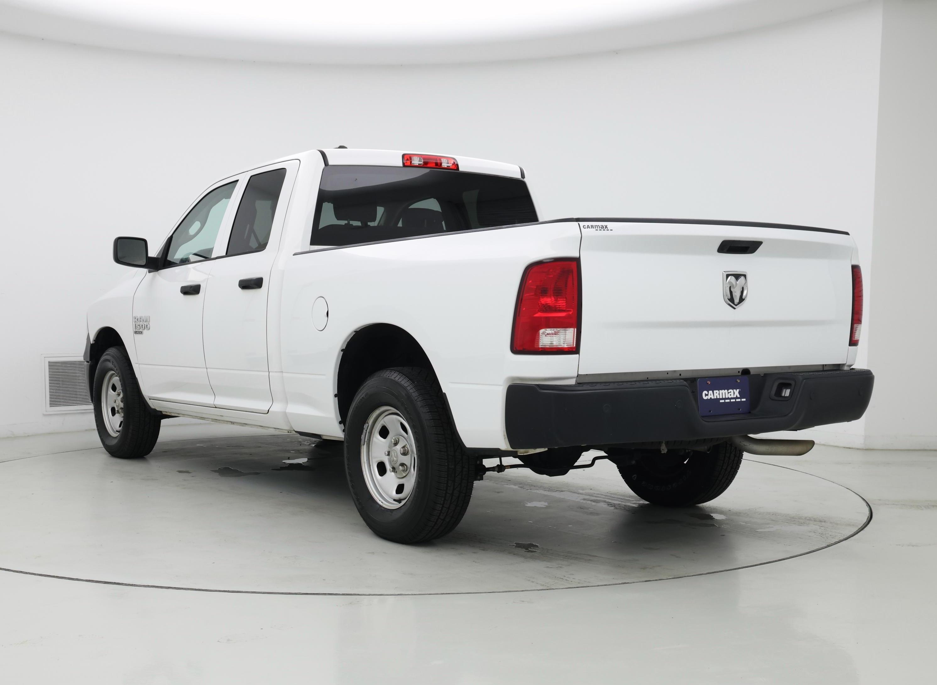 Thumbnail: 2023 RAM 1500 Classic - 2