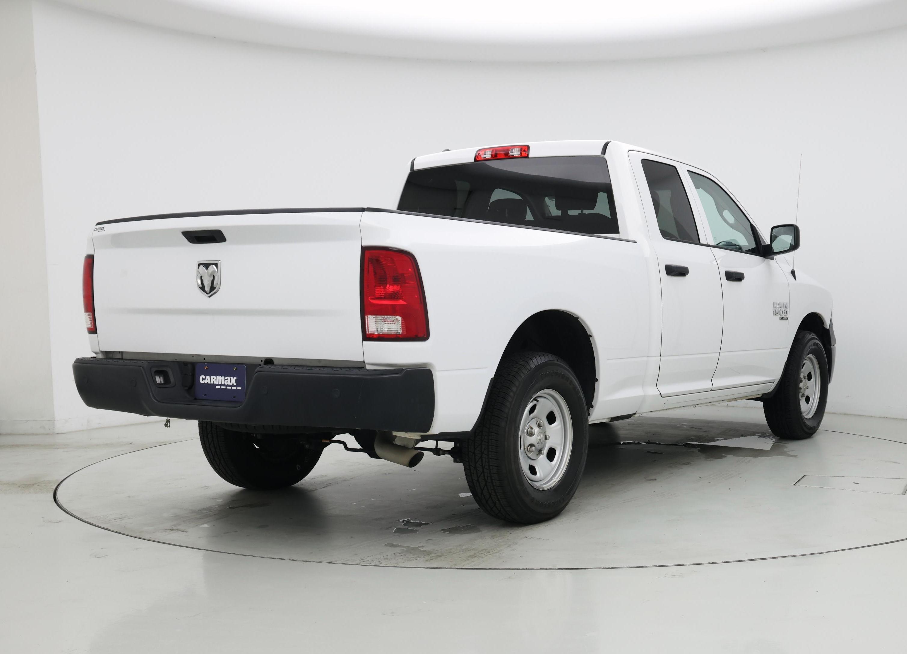 Thumbnail: 2023 RAM 1500 Classic - 8