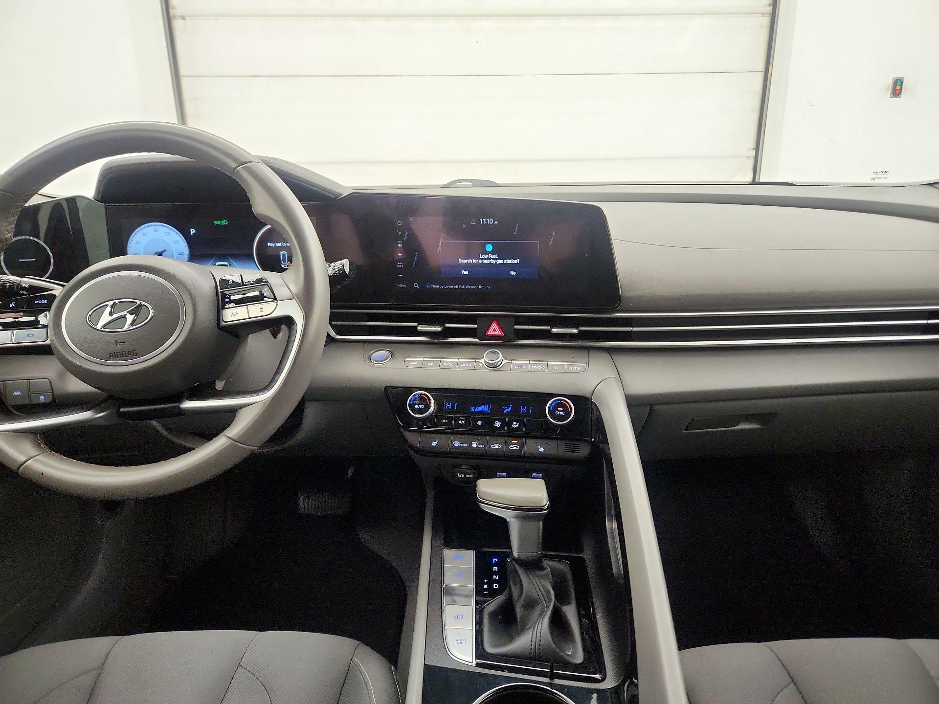 Thumbnail: 2023 Hyundai Elantra - 9