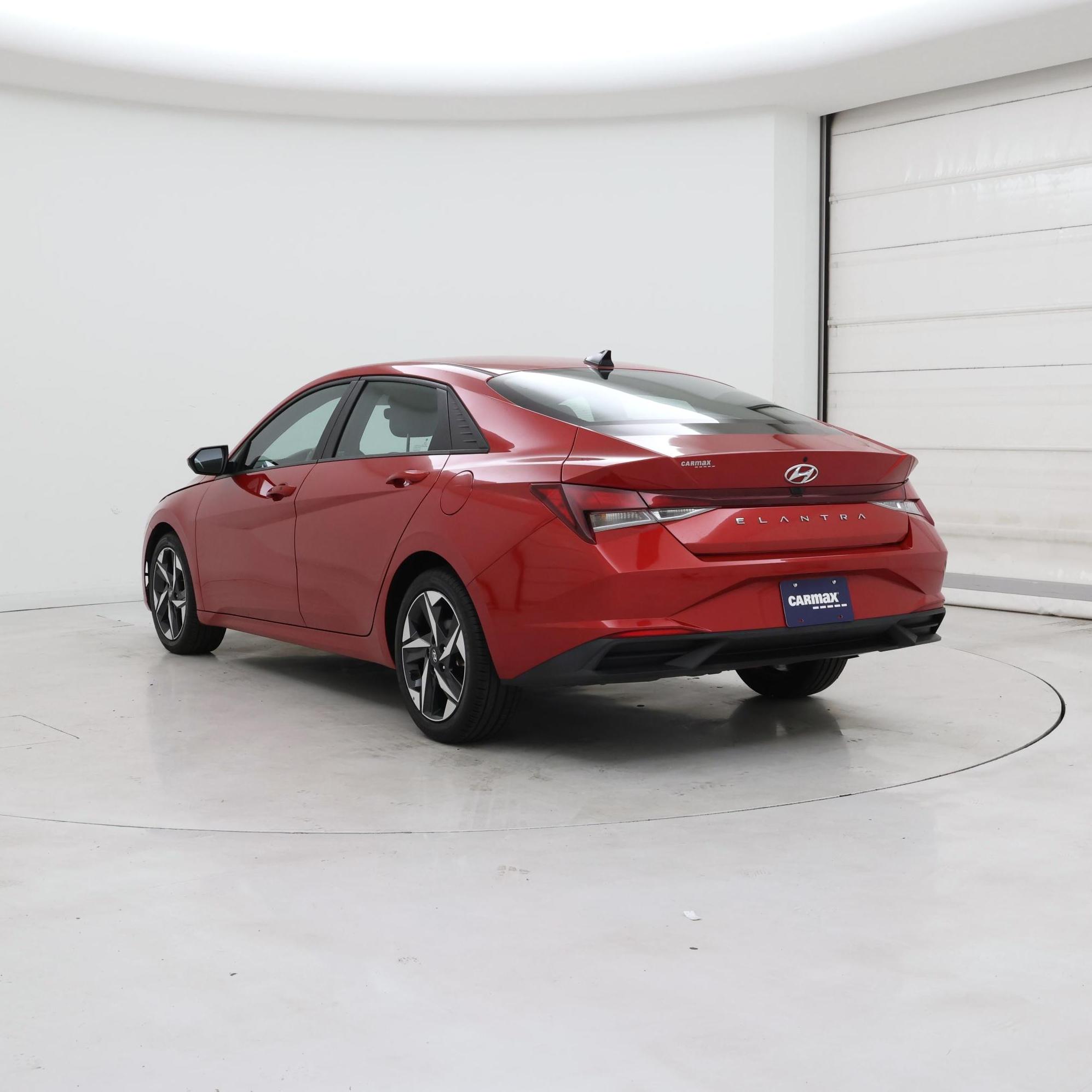 Thumbnail: 2023 Hyundai Elantra - 2