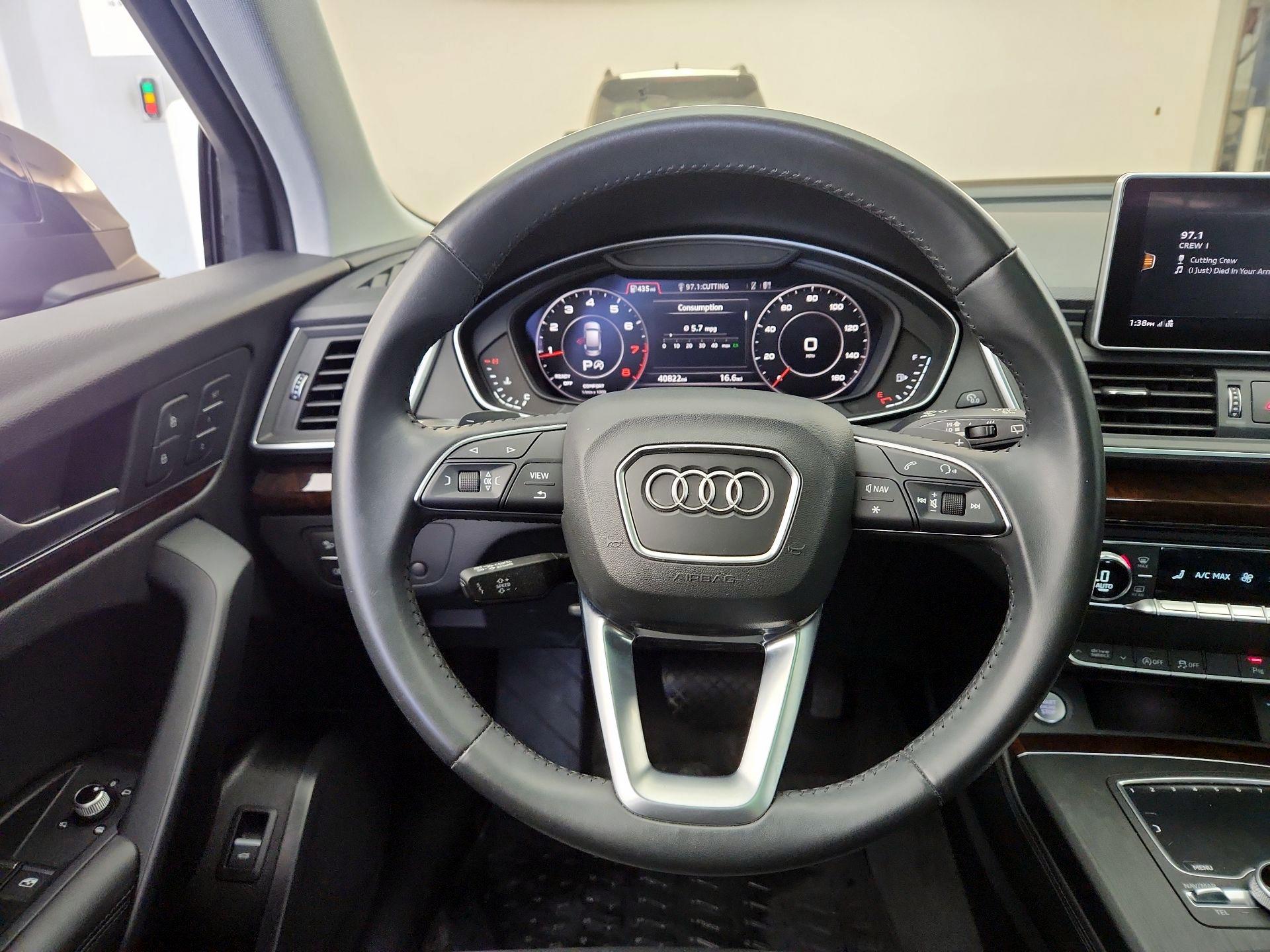 Thumbnail: 2020 Audi Q5 - 10