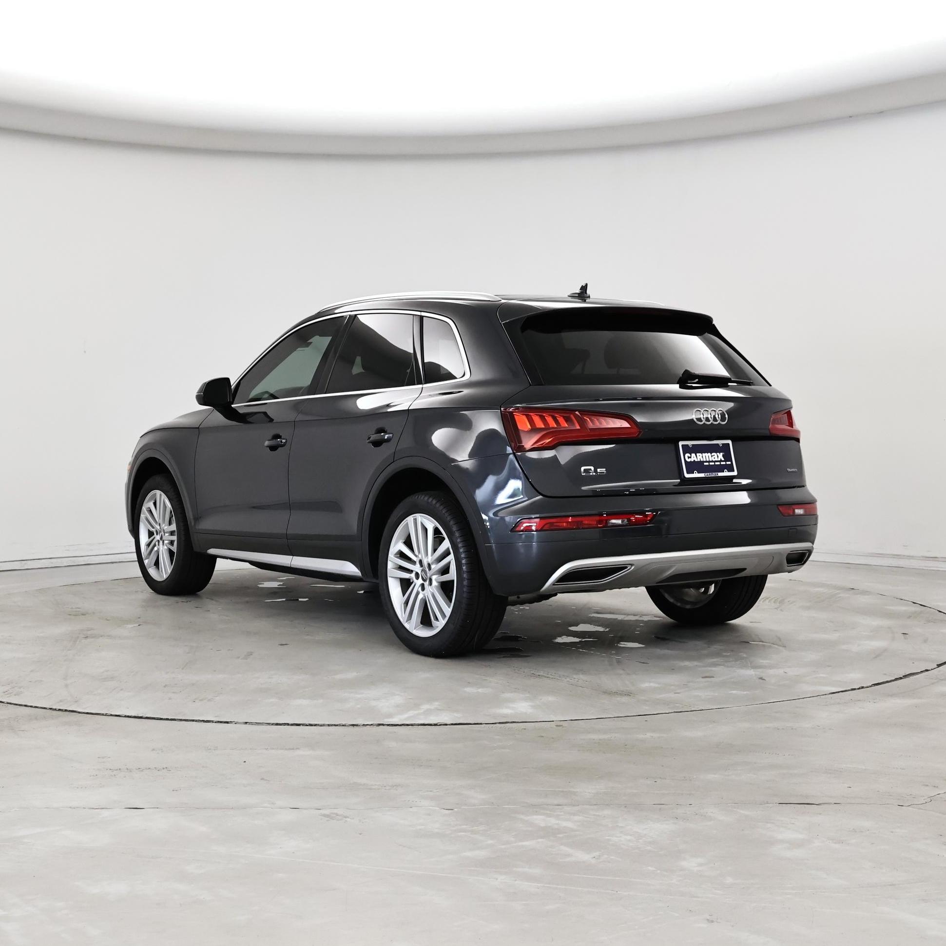 Thumbnail: 2020 Audi Q5 - 2