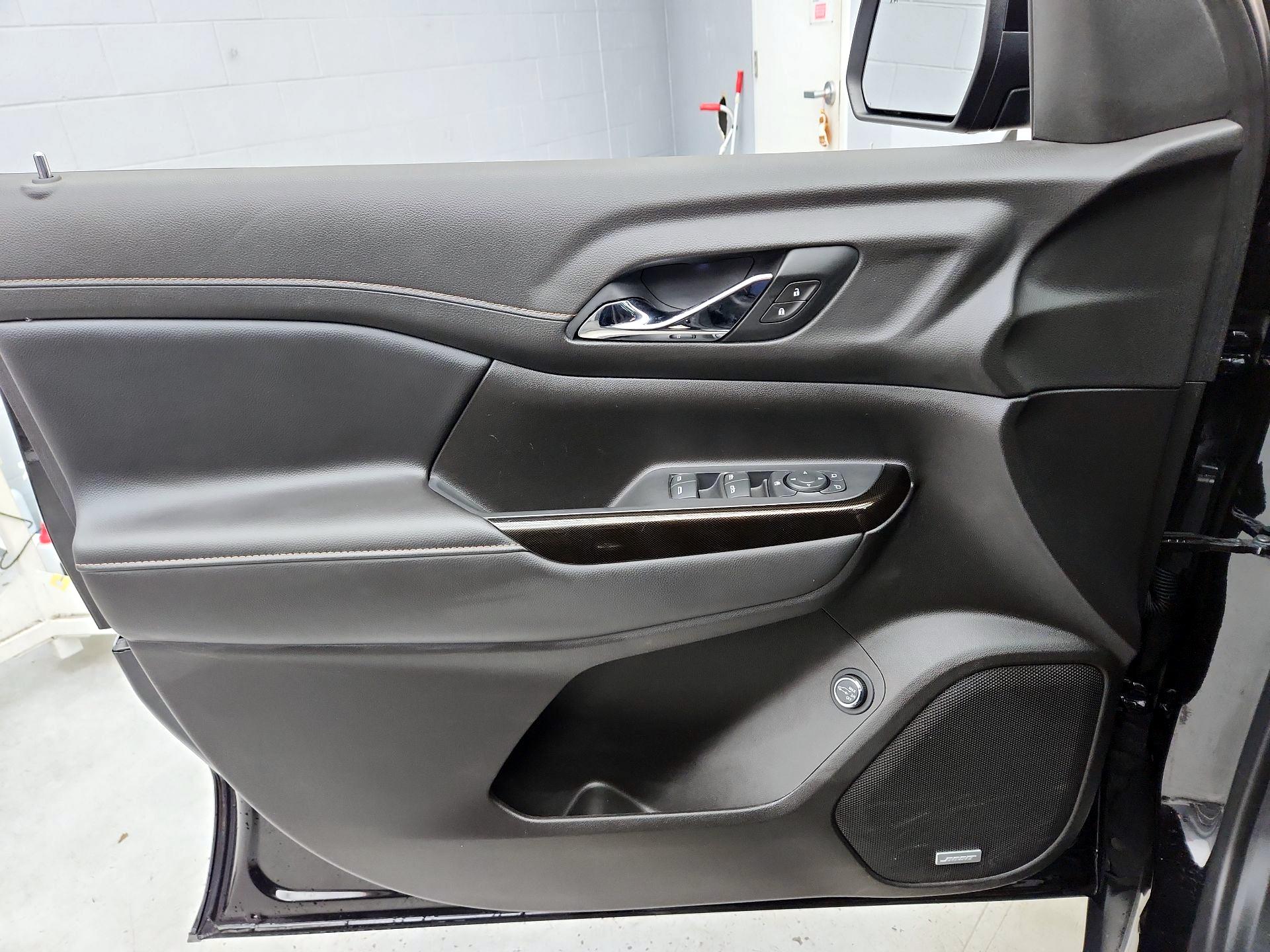 Thumbnail: 2021 GMC Acadia - 12