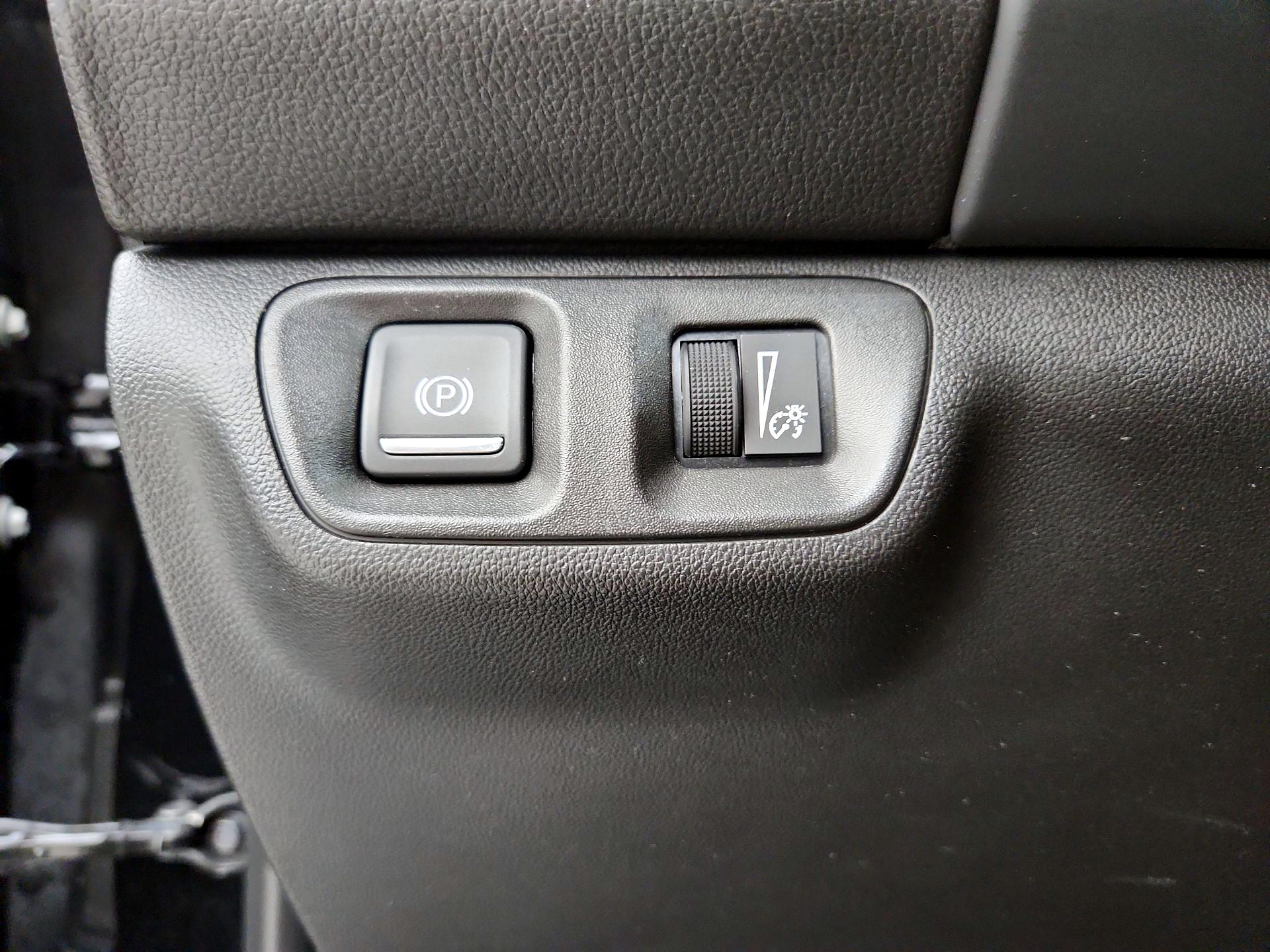 Thumbnail: 2021 GMC Acadia - 13