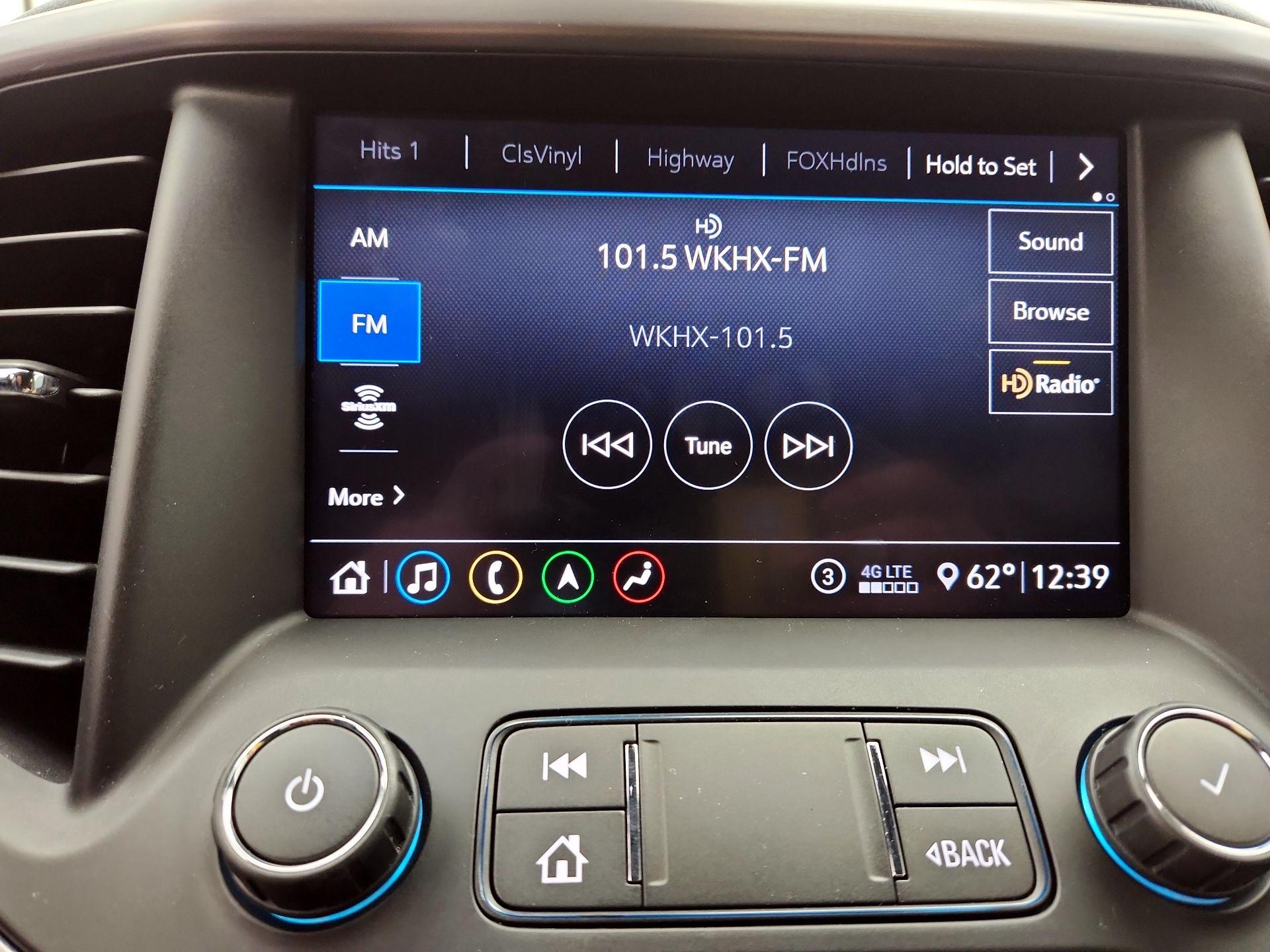 Thumbnail: 2021 GMC Acadia - 15