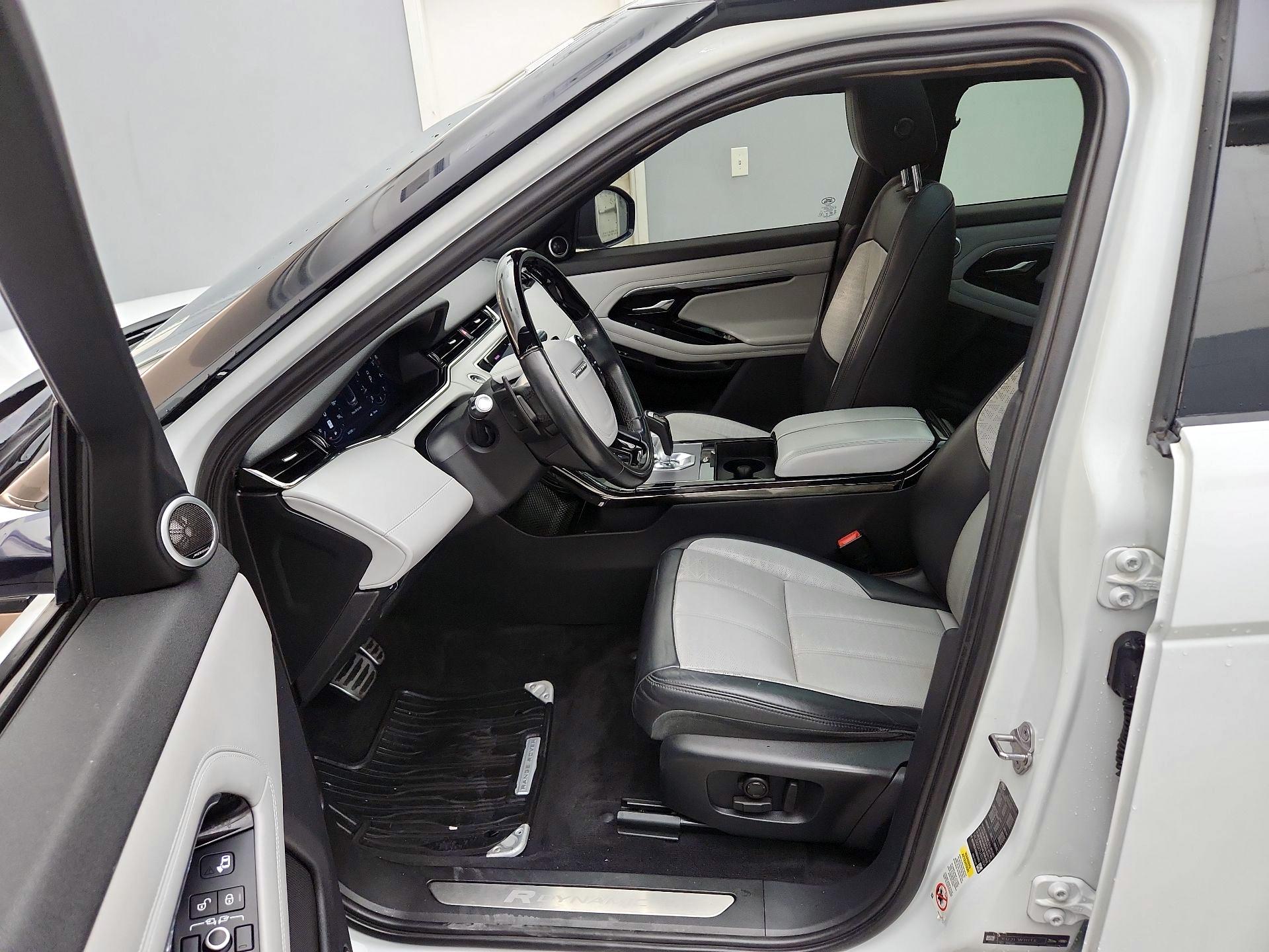 Thumbnail: 2020 Land Rover Range Rover Evoque - 11