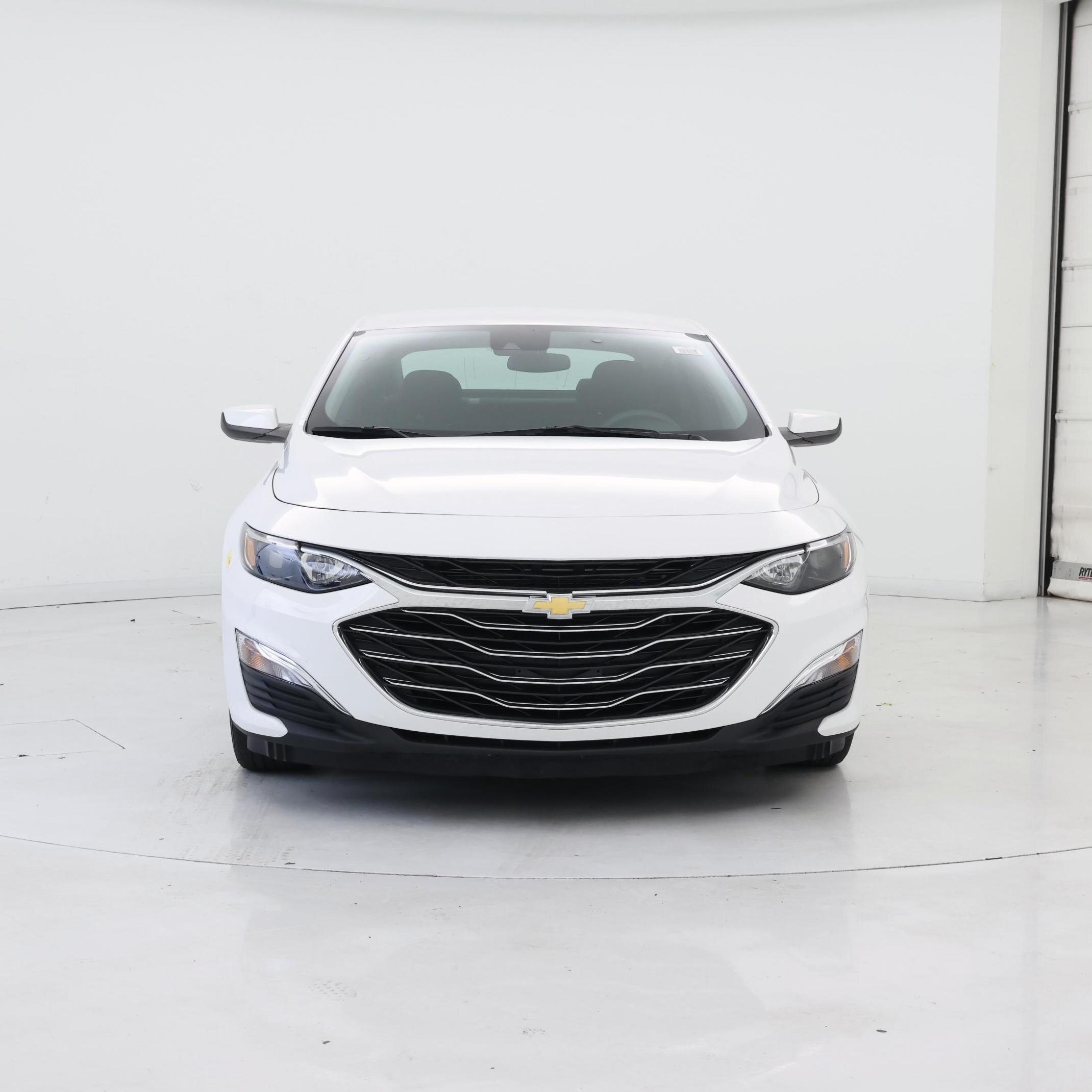 Thumbnail: 2023 Chevrolet Malibu - 5