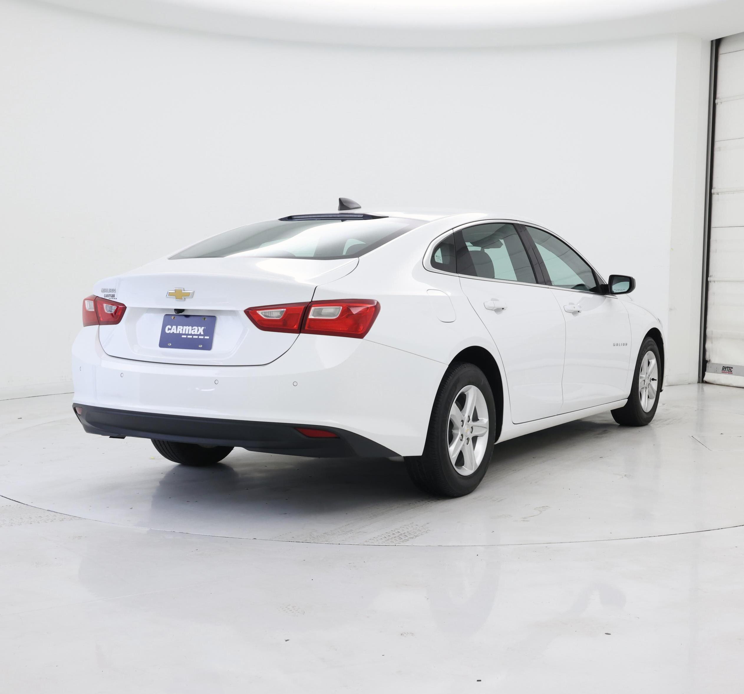 Thumbnail: 2023 Chevrolet Malibu - 8