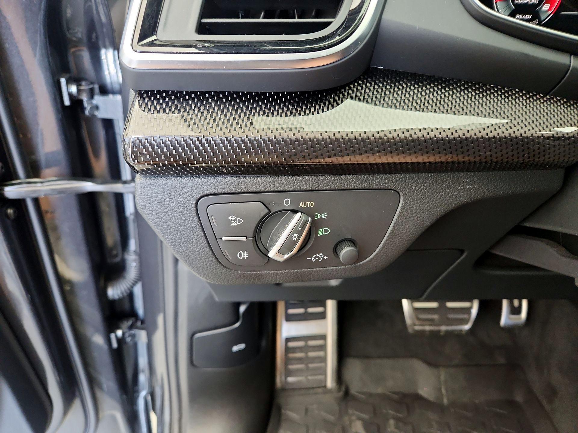 Thumbnail: 2022 Audi SQ5 - 13