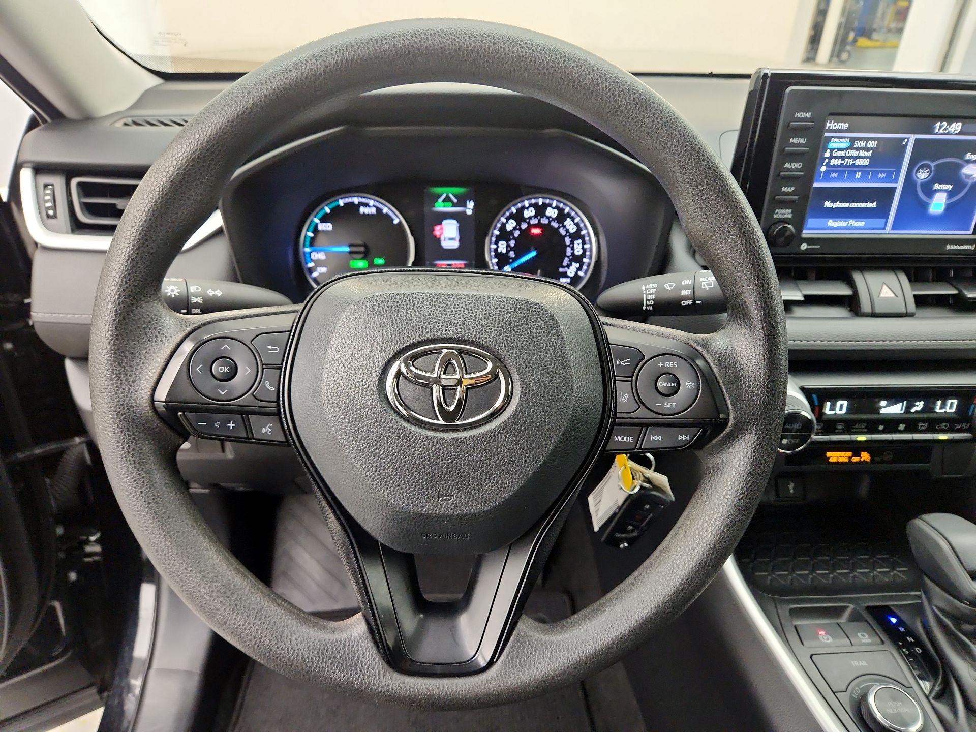 Thumbnail: 2021 Toyota RAV4 - 10