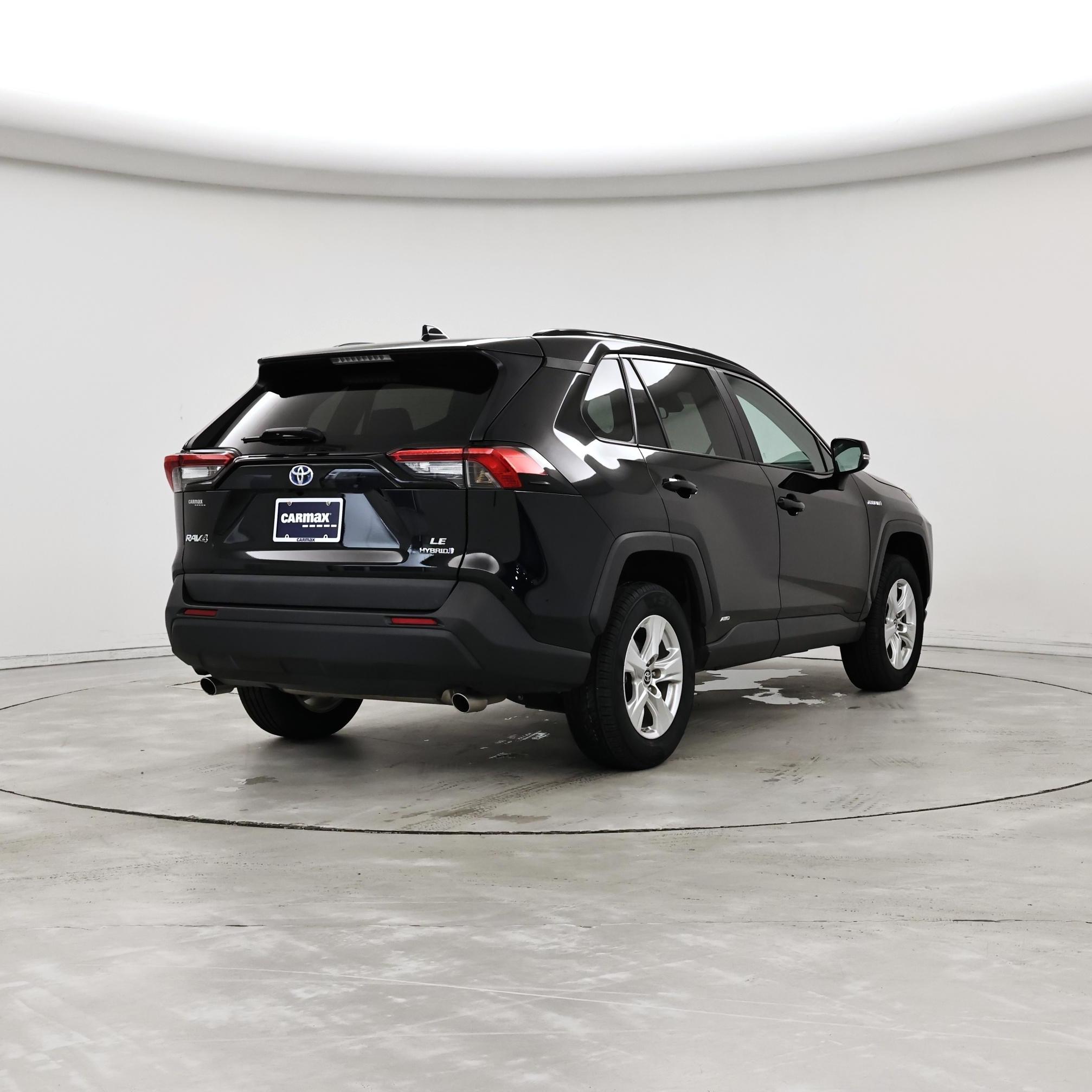 Thumbnail: 2021 Toyota RAV4 - 8