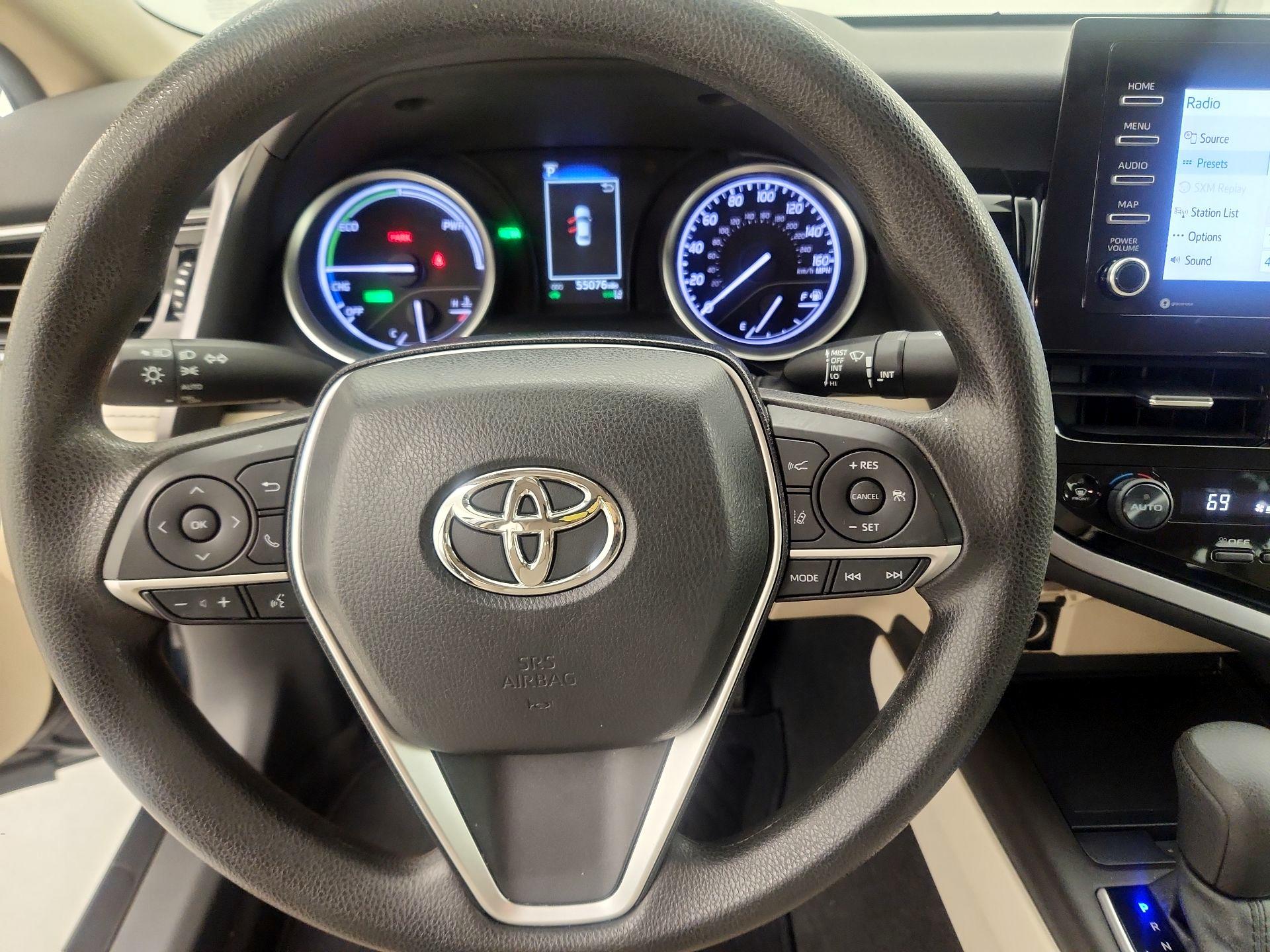 Thumbnail: 2021 Toyota Camry - 10