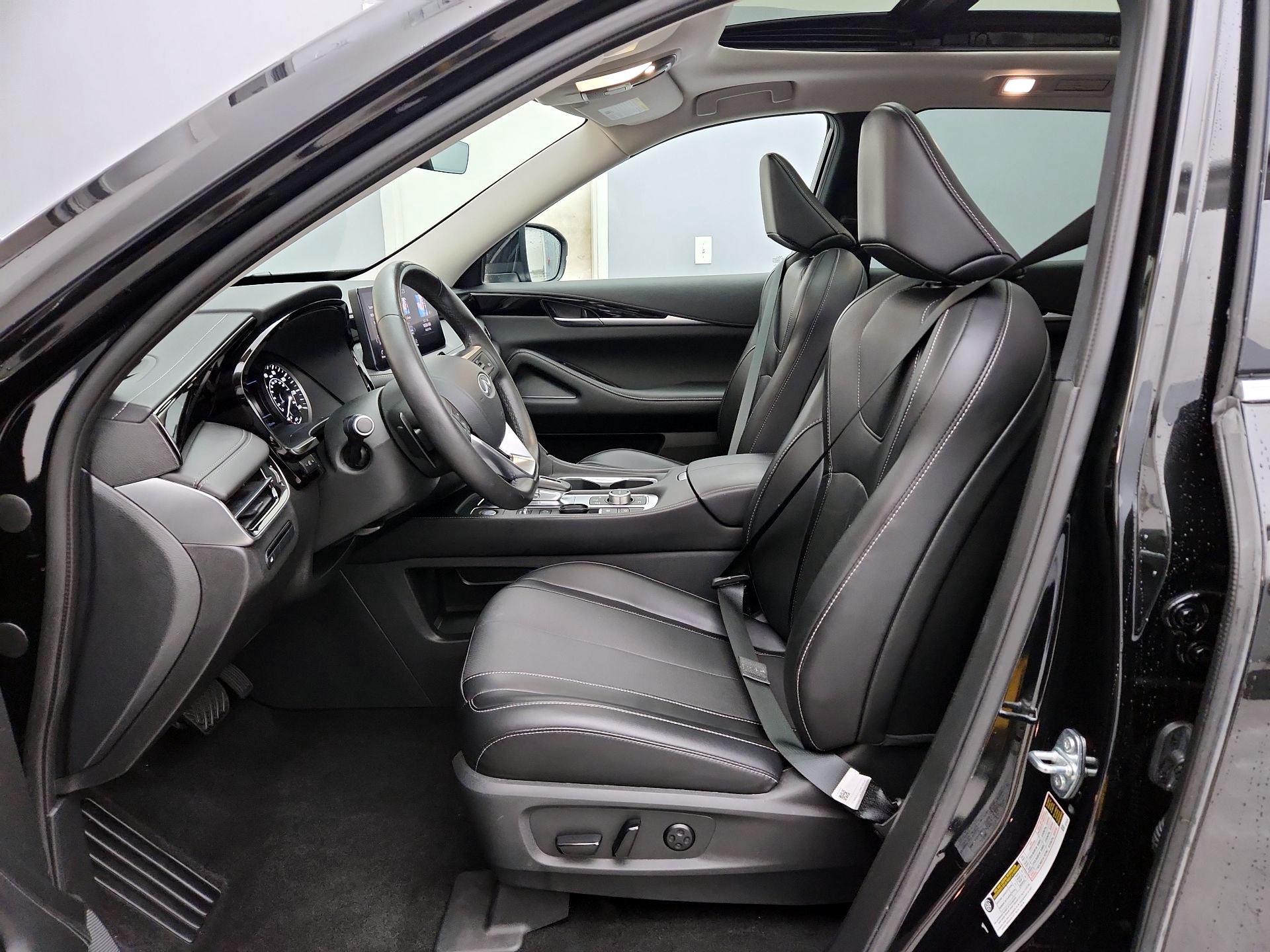Thumbnail: 2024 INFINITI QX60 - 11