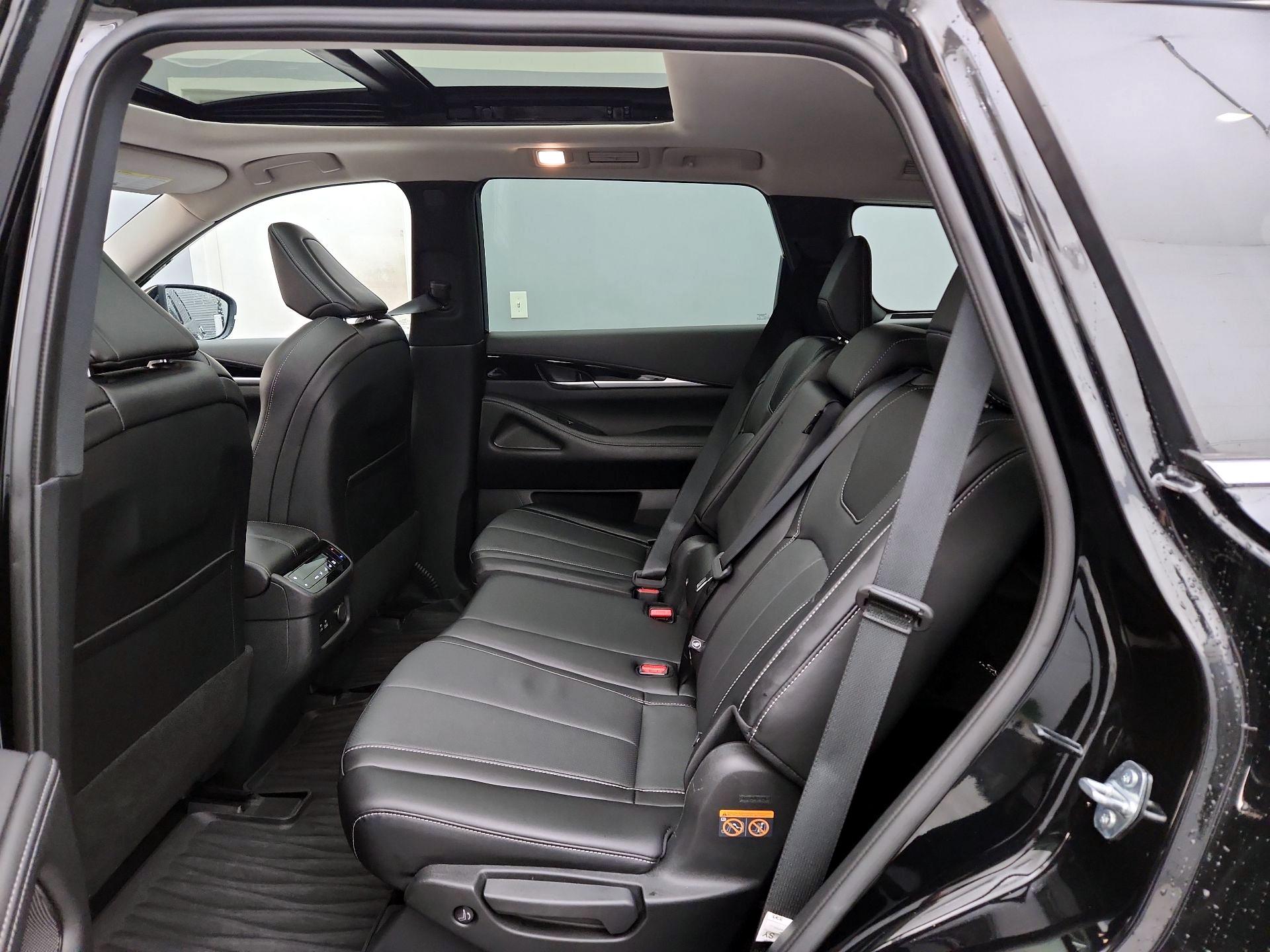 Thumbnail: 2024 INFINITI QX60 - 20