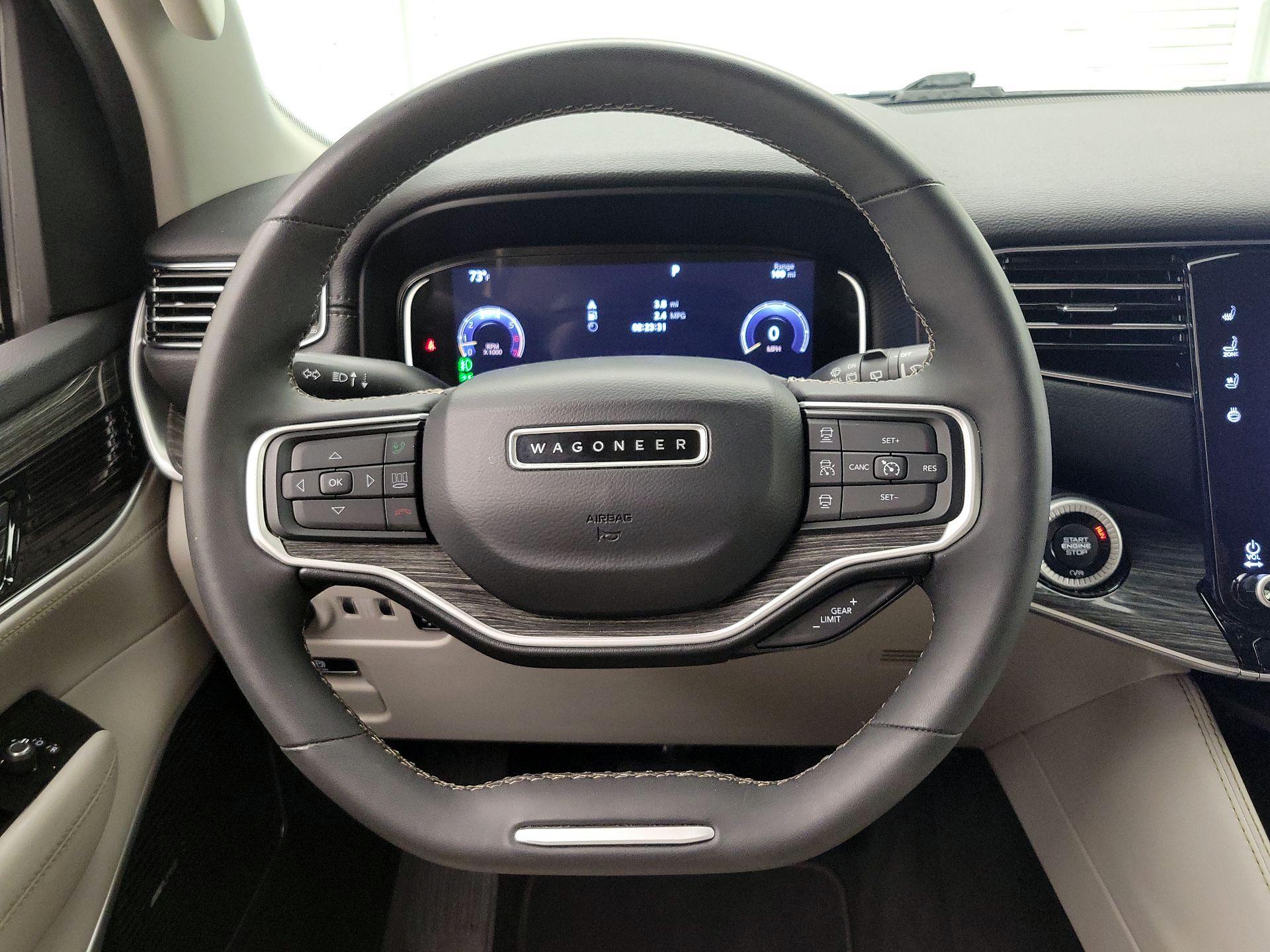 Thumbnail: 2022 Jeep Wagoneer - 10
