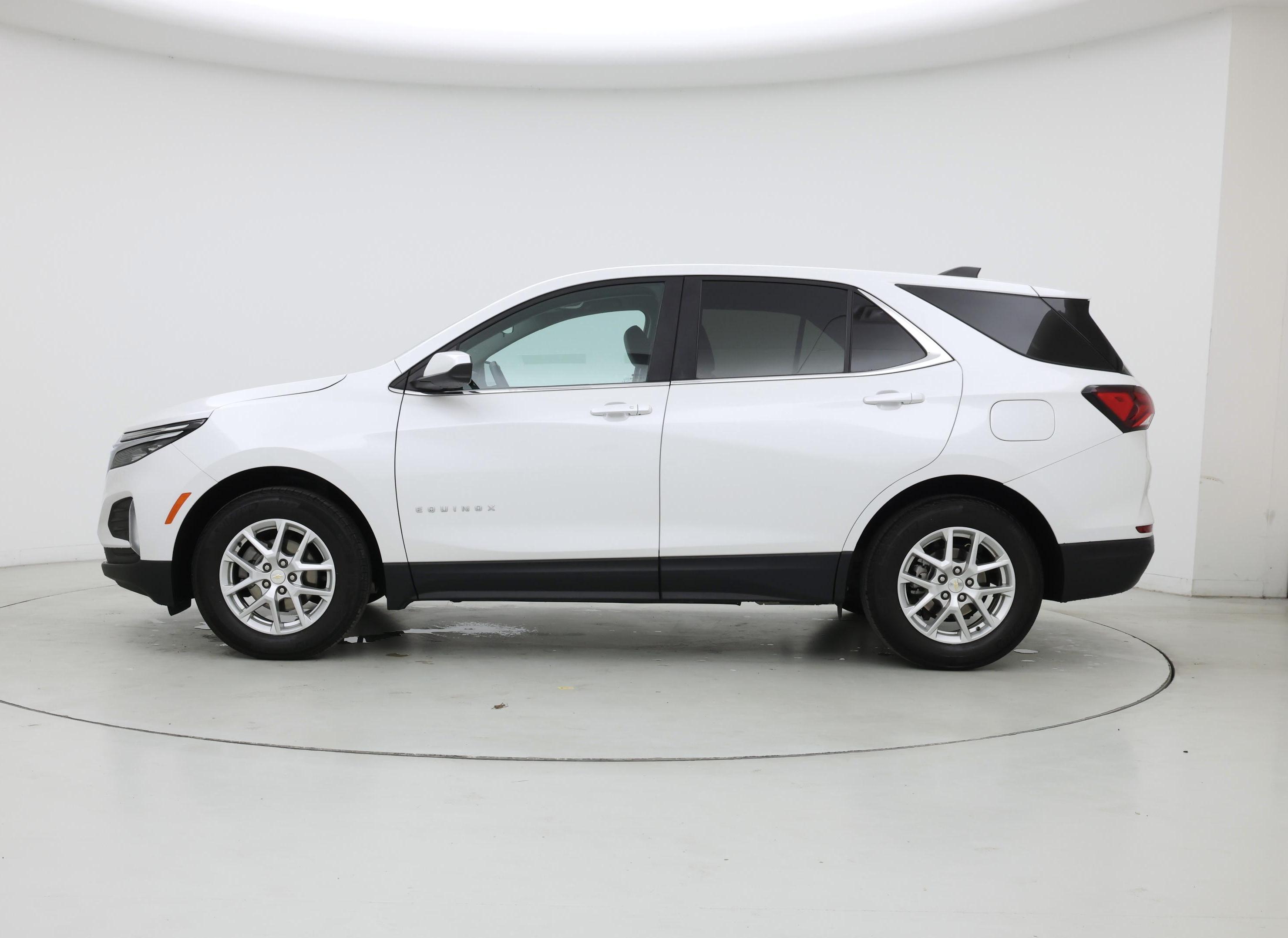 Thumbnail: 2023 Chevrolet Equinox - 3