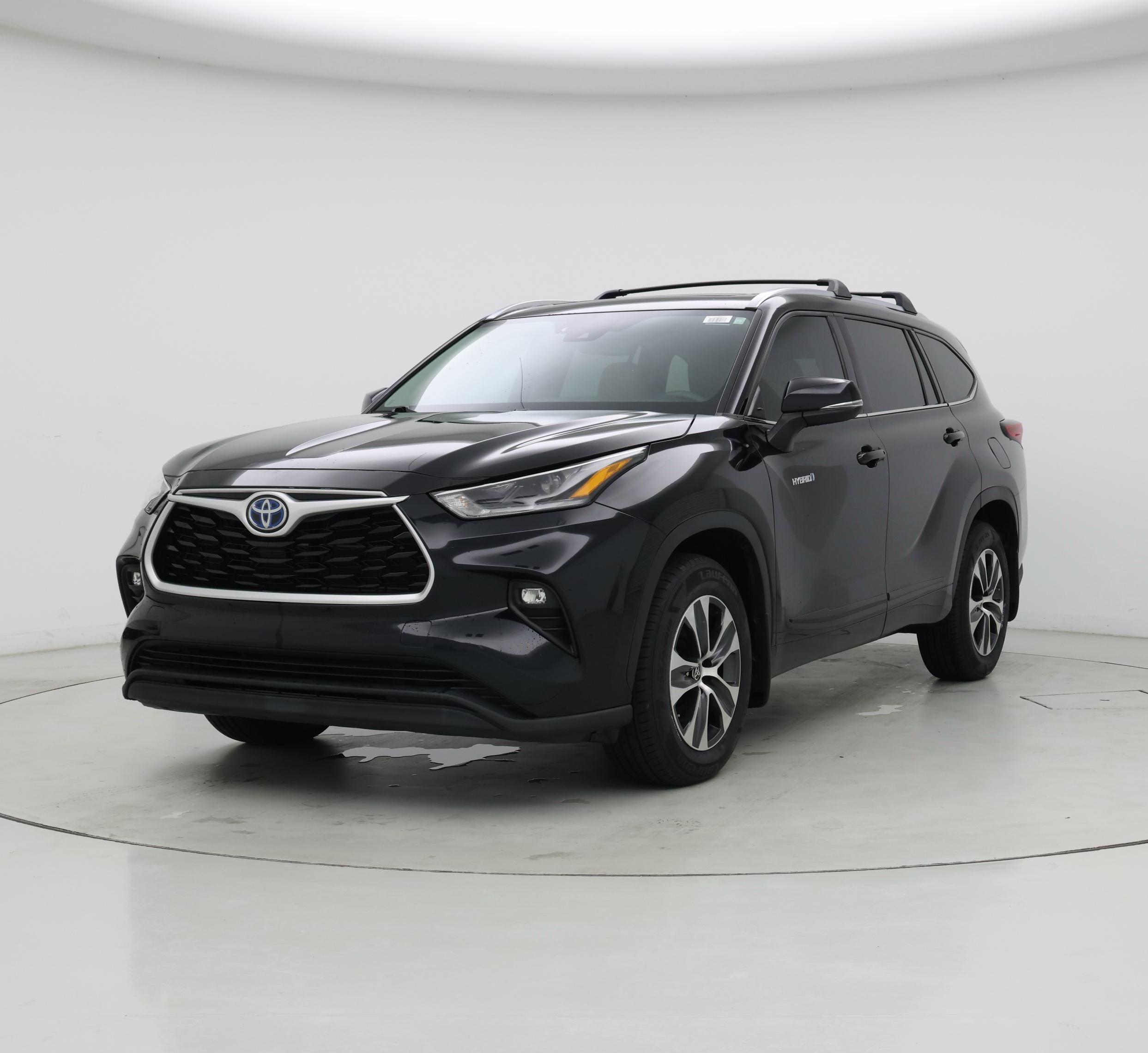 Thumbnail: 2021 Toyota Highlander - 4