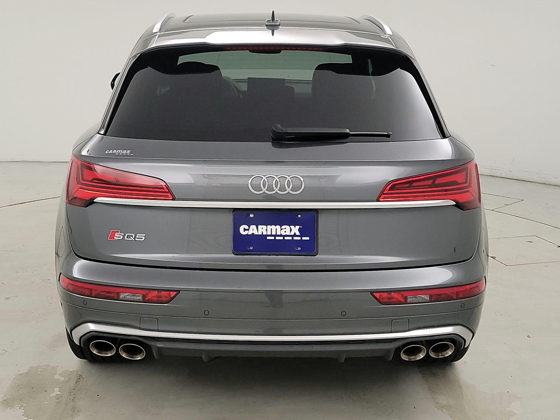 Thumbnail: 2023 Audi SQ5 - 6