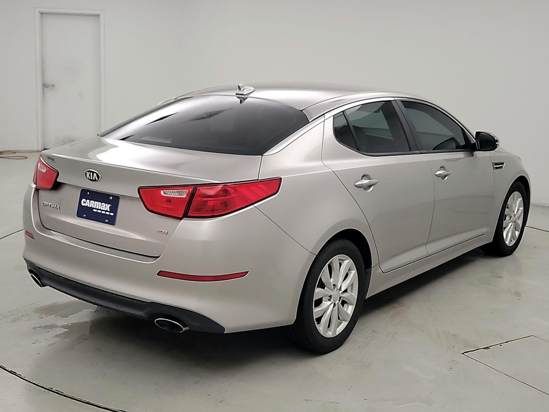 Thumbnail: 2015 Kia Optima - 5