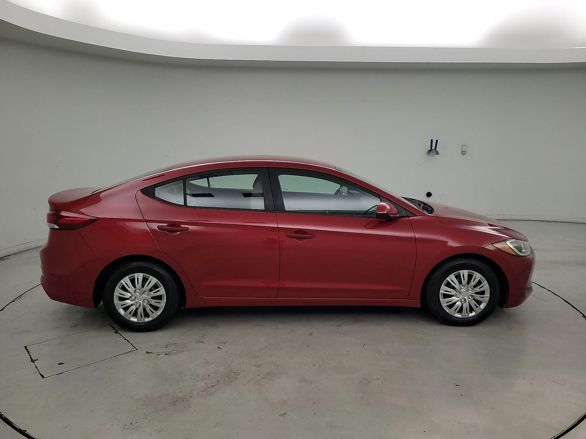 Thumbnail: 2018 Hyundai Elantra - 4