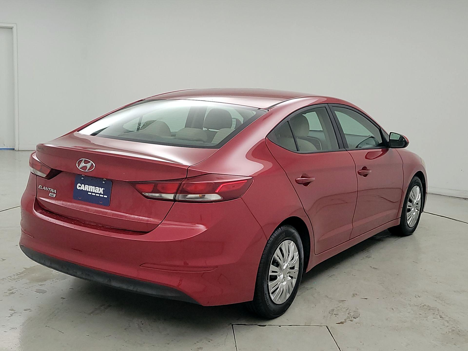 Thumbnail: 2018 Hyundai Elantra - 5