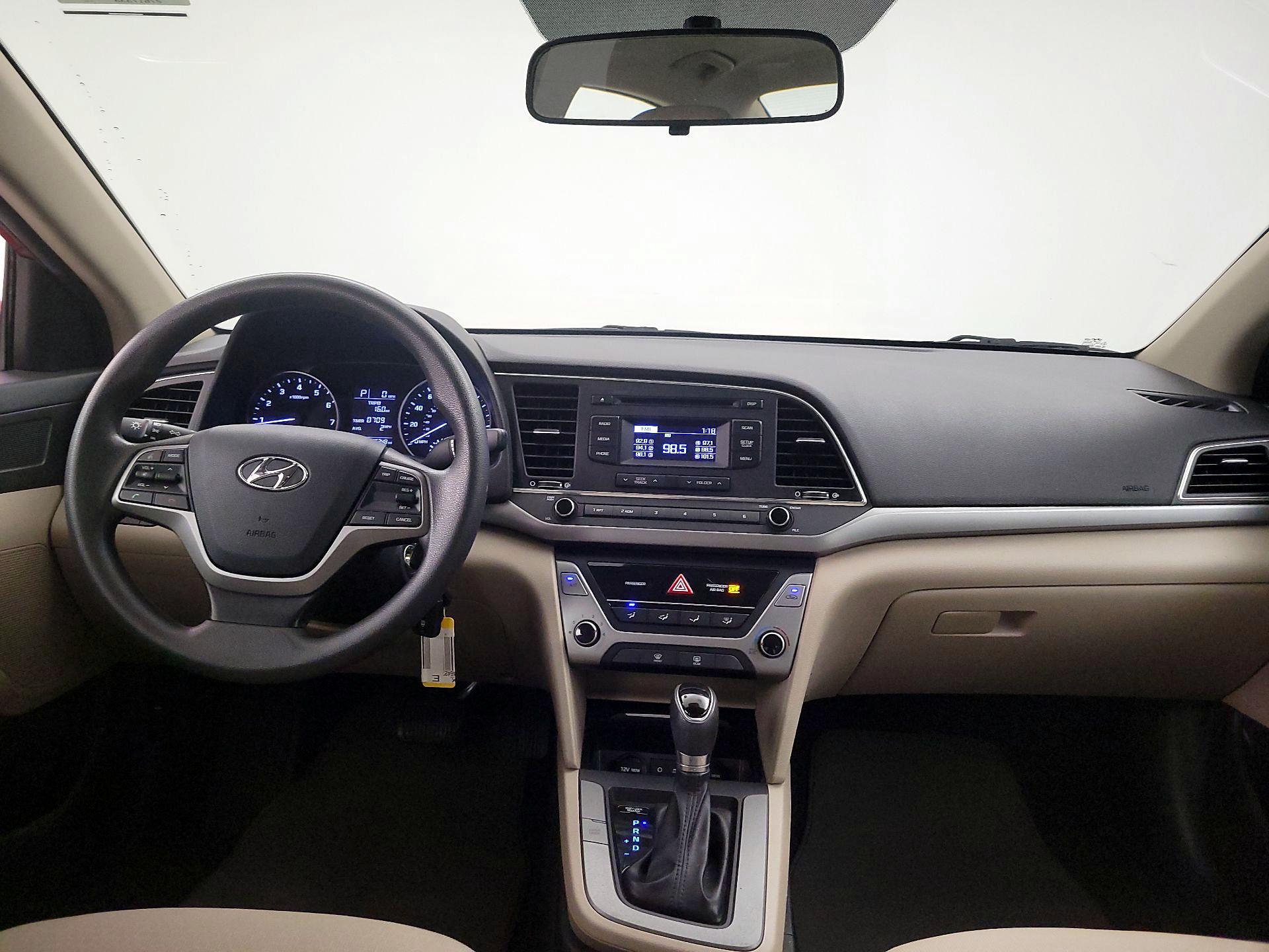 Thumbnail: 2018 Hyundai Elantra - 8