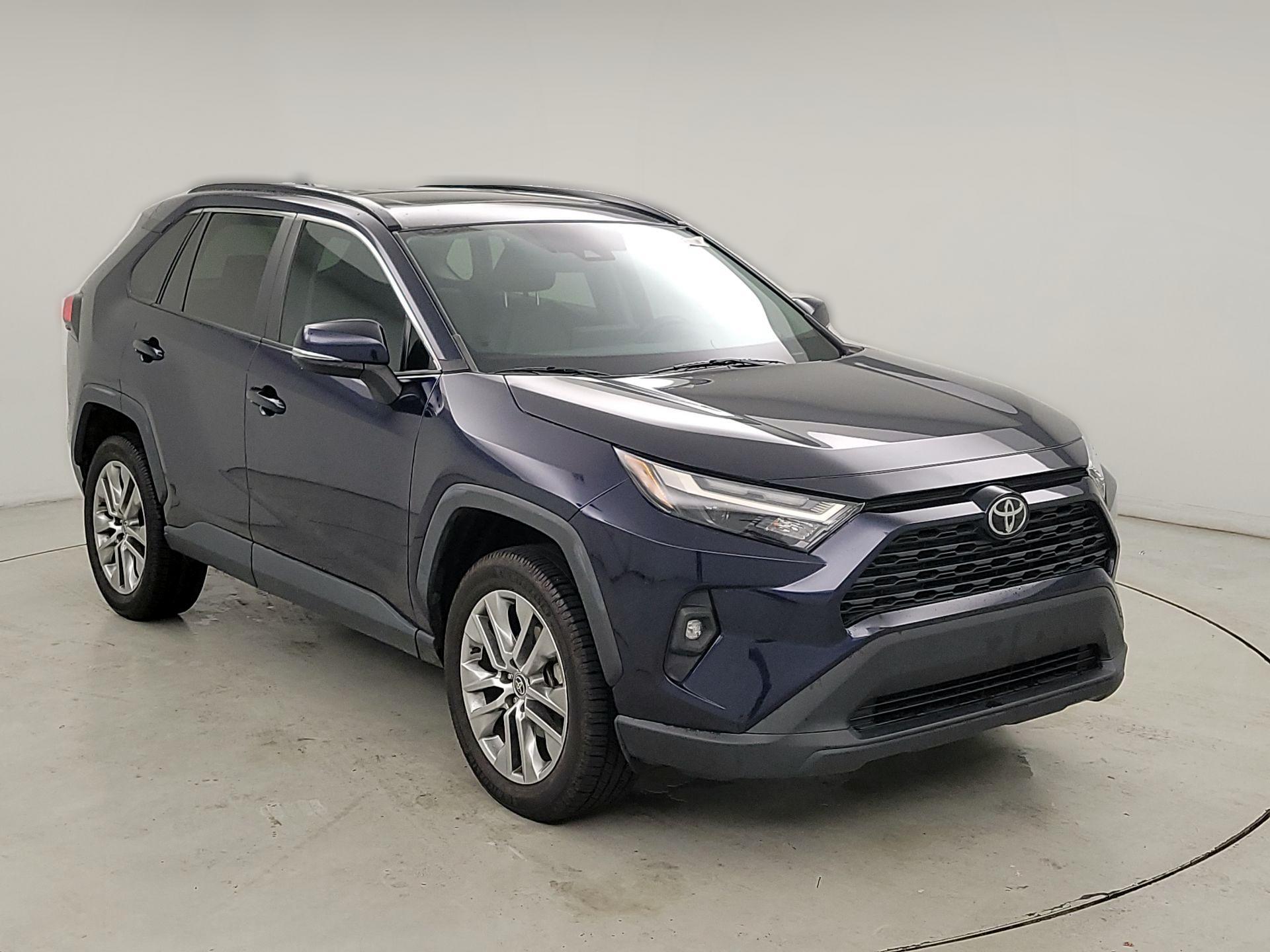 Thumbnail: 2022 Toyota RAV4 - 1