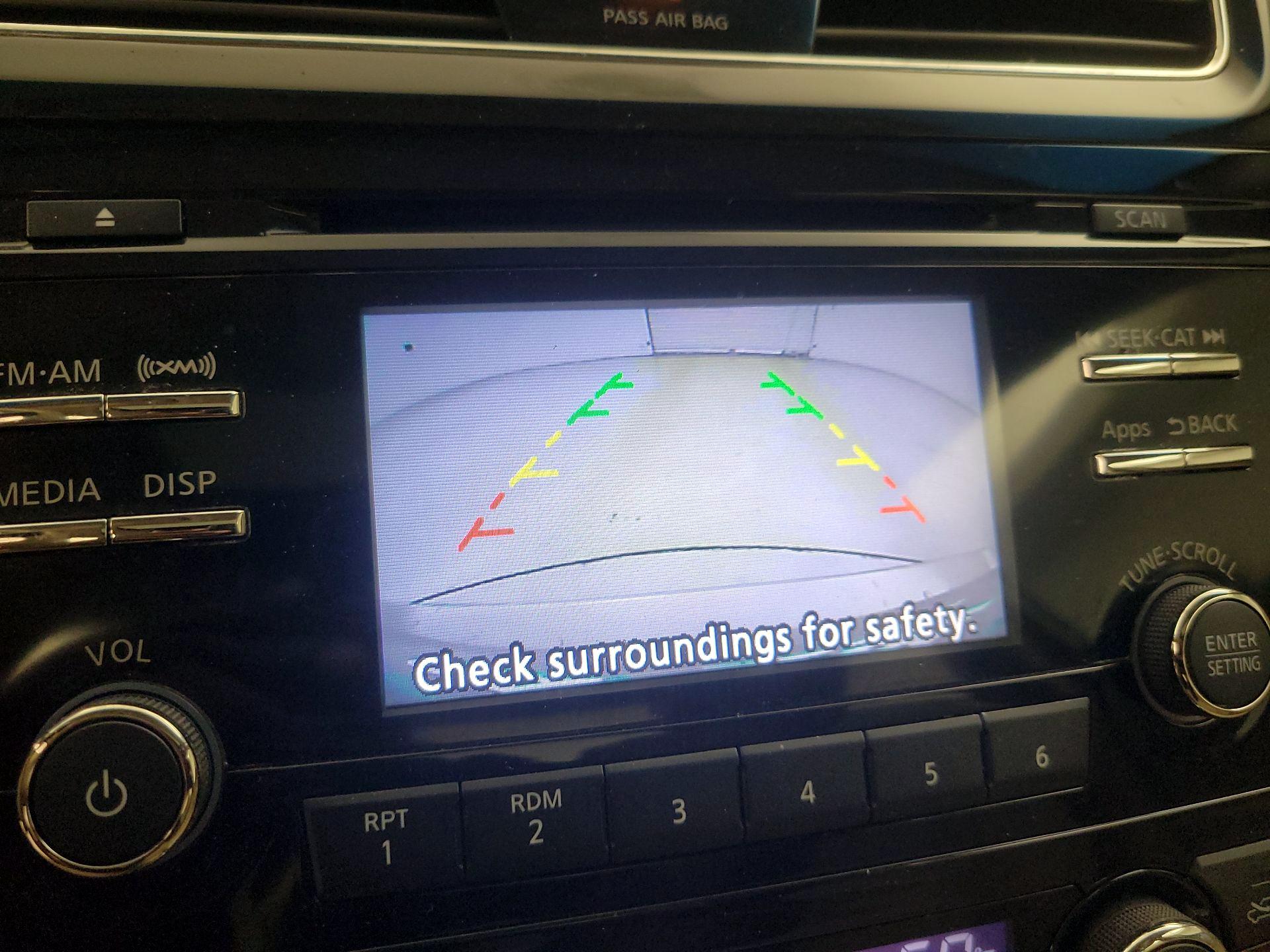 Thumbnail: 2014 Nissan Altima - 12