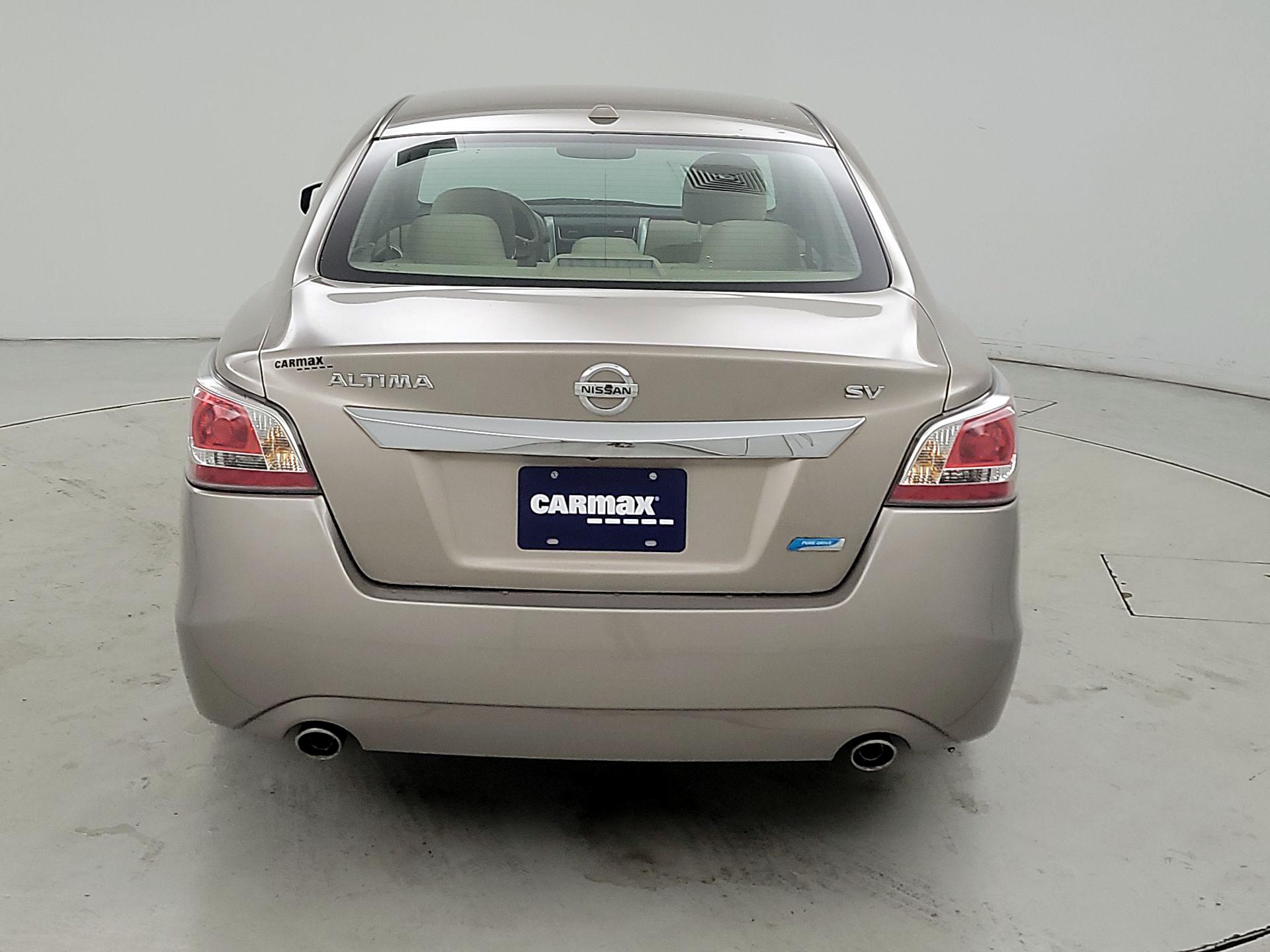 Thumbnail: 2014 Nissan Altima - 6