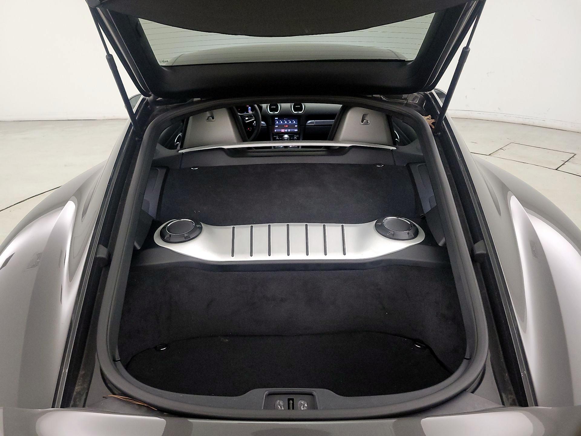 Thumbnail: 2019 Porsche 718 Cayman - 19