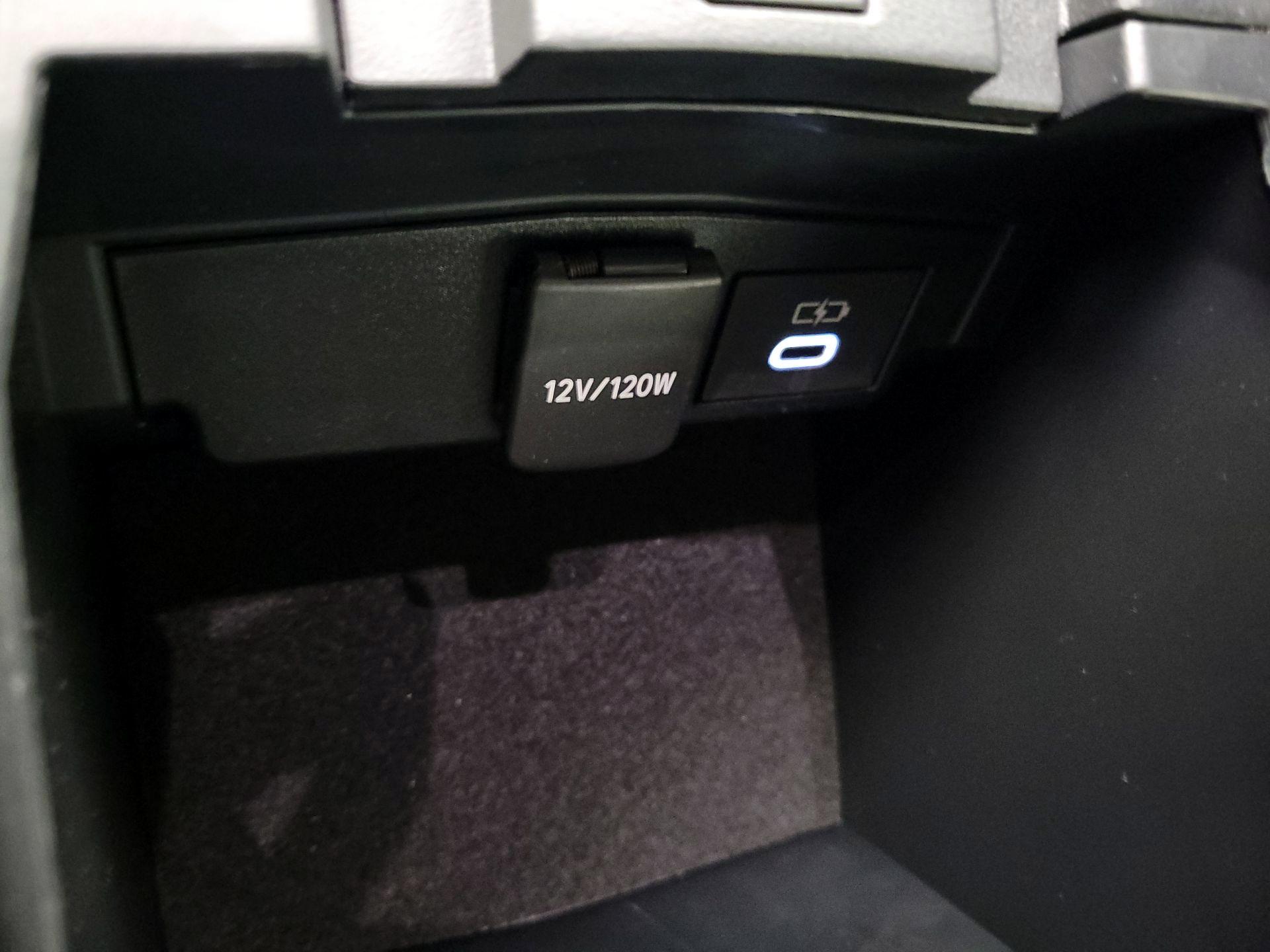 Thumbnail: 2024 Toyota Corolla - 16